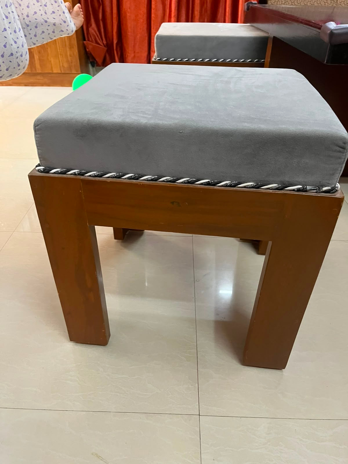 Space-Saving 4-Seater Coffee Table / Dining Set with Nesting Stools - Image 1