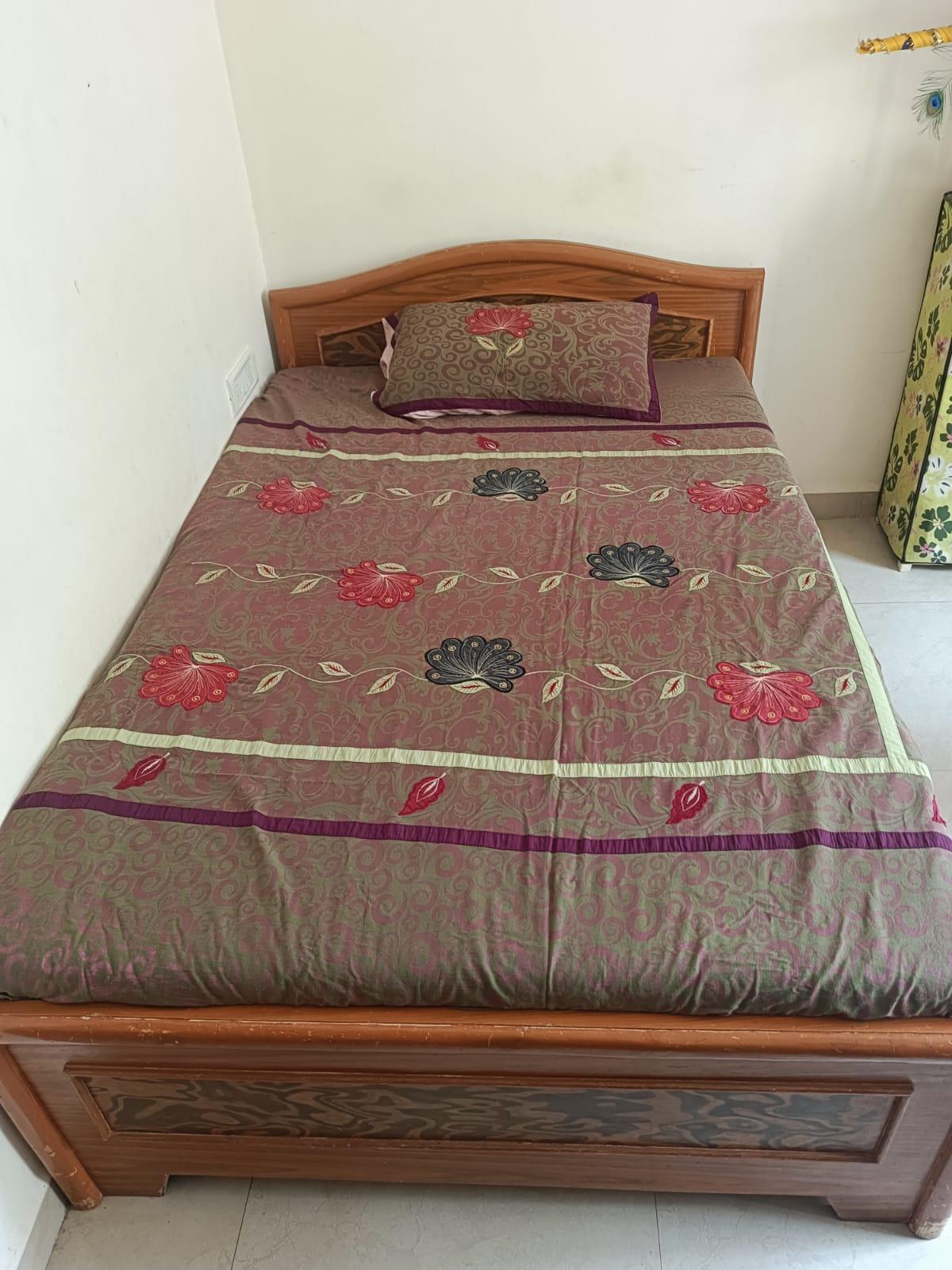 Single Bed with mattress  - Image 2