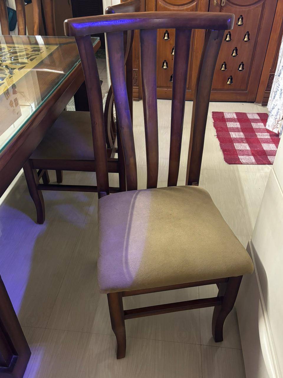 6seater dining table  - Image 1