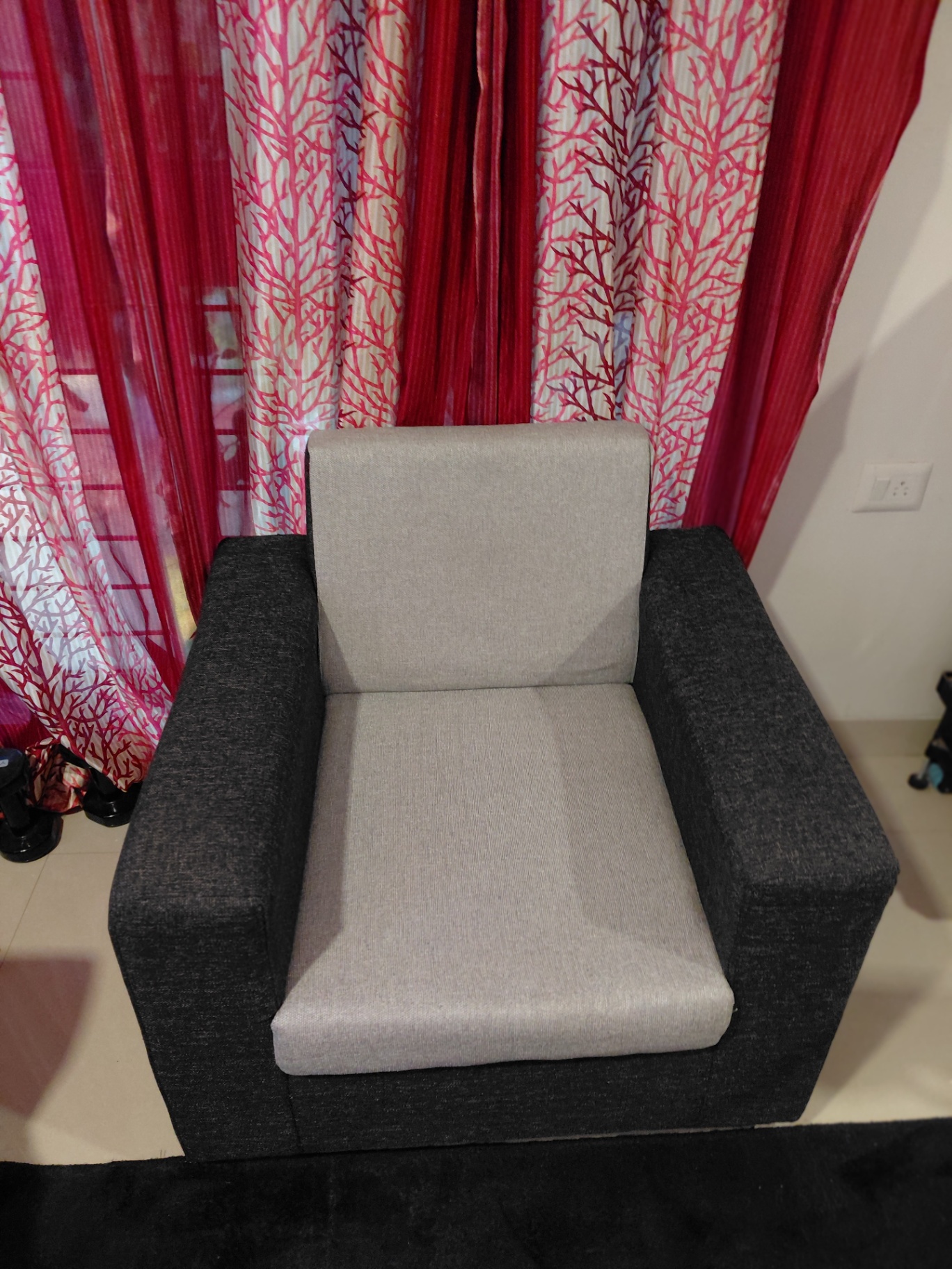 5 Seater Sofa set with covers and pillows - Image 2