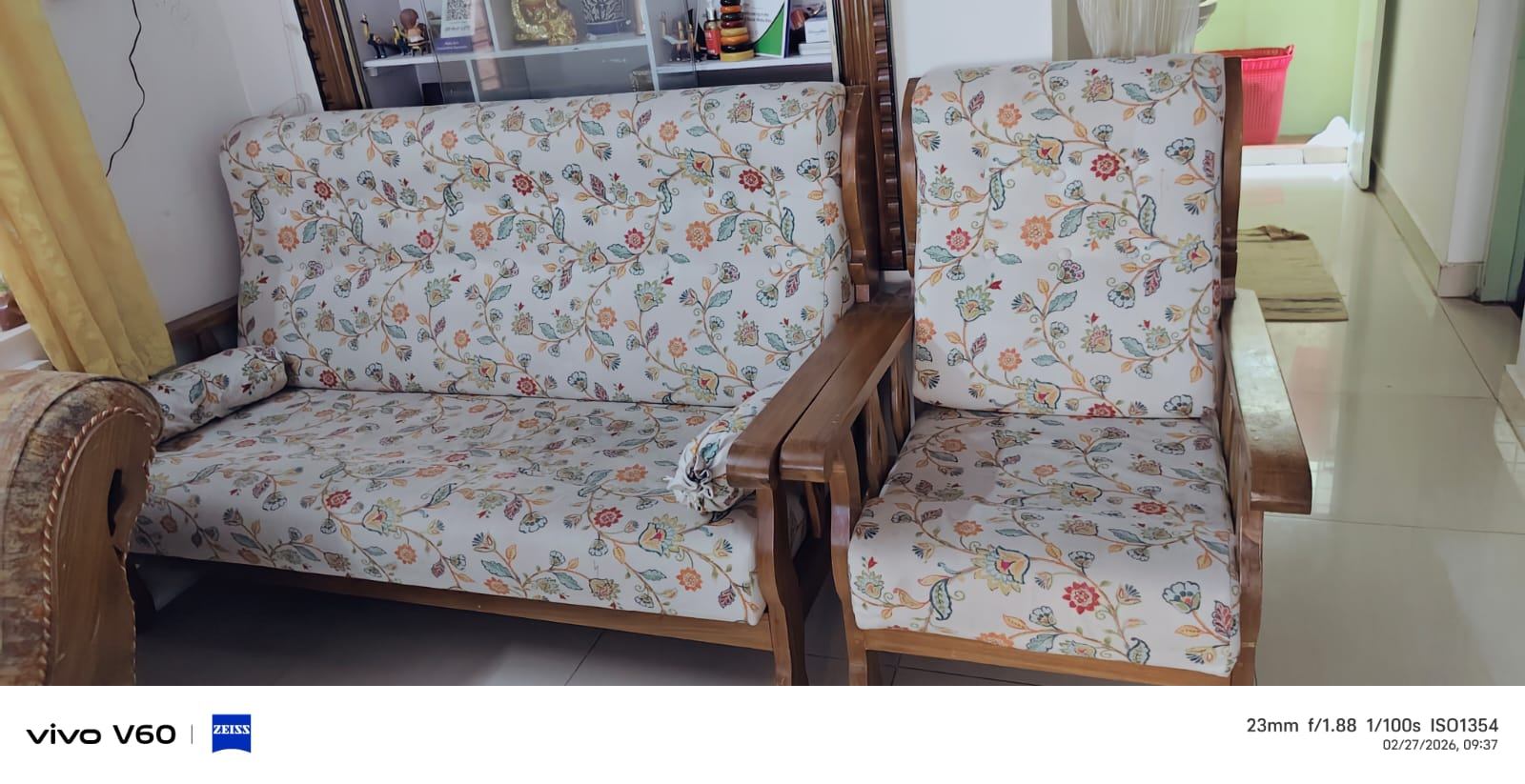 Beautiful Kerala Wood (Pure Wood) 3+1 Sofa Set with 3-Seater Diwan – Immediate Sale - Image 1