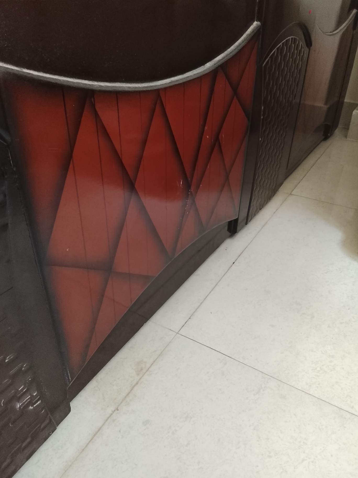 Queen size bed for Sale  - Image 3