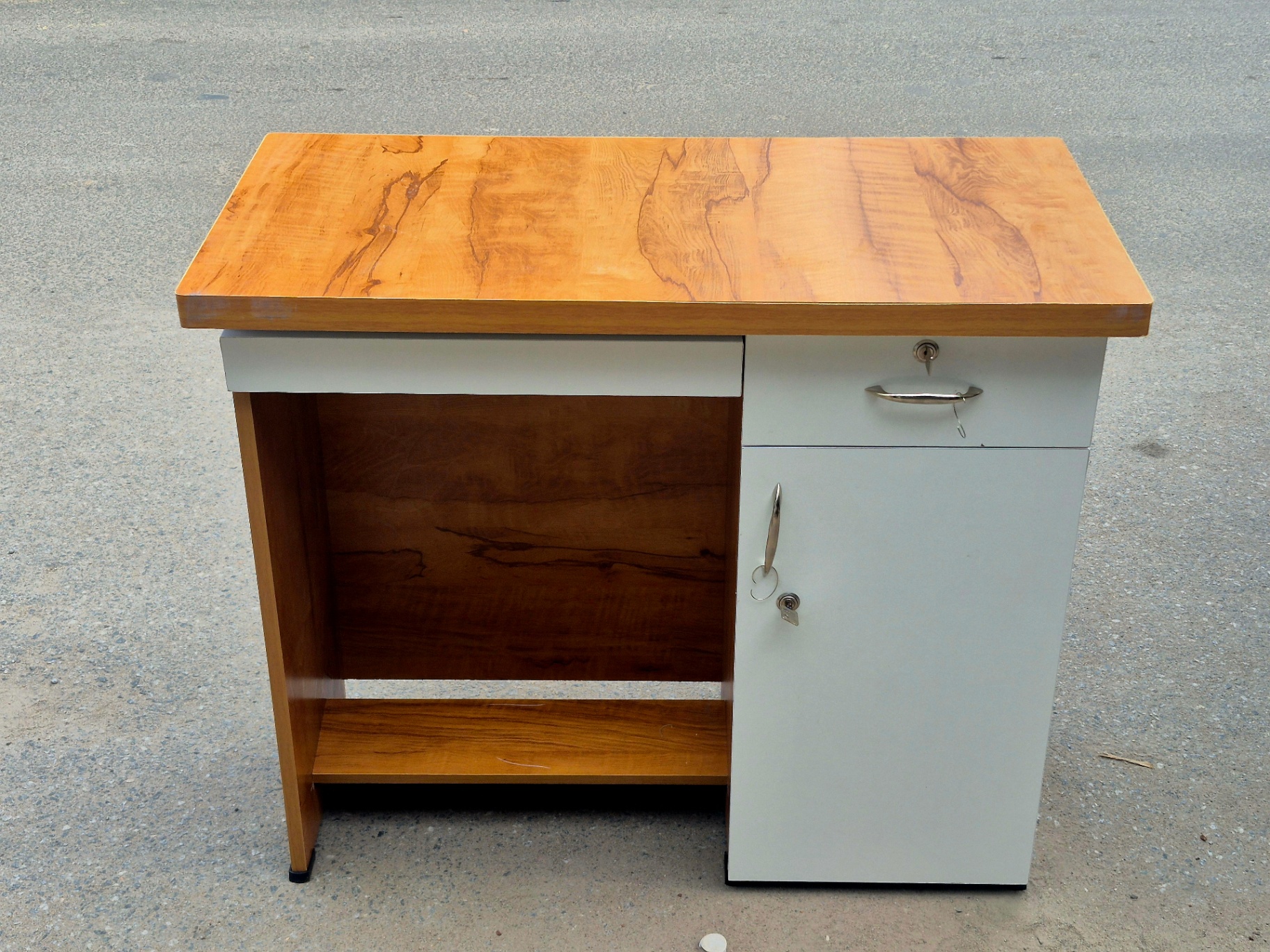 Brand new Study Table - Image 2
