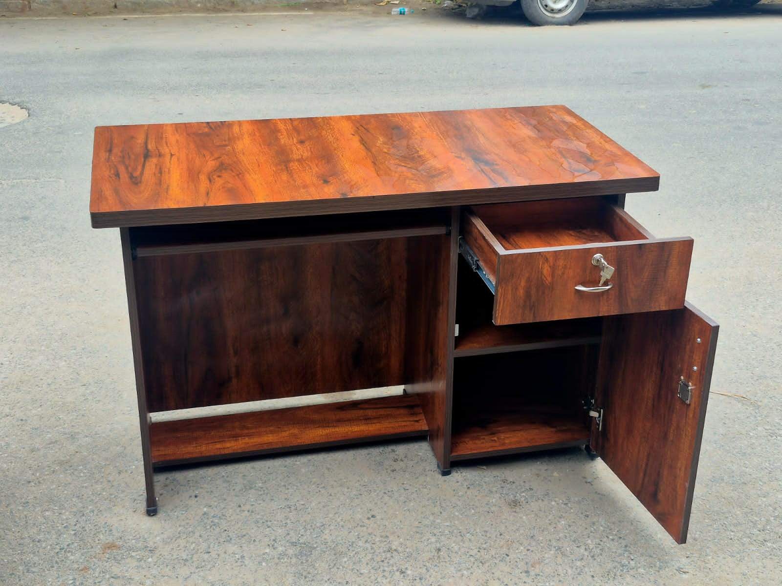 Brand new study table  - Image 1