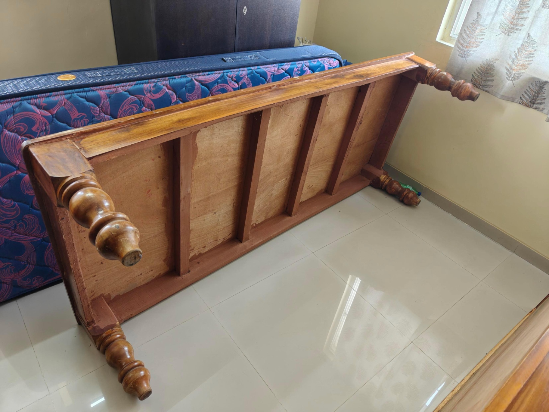 Selling 2 single wooden beds with mattresses + 1 Sattva XXXL bean bag as a combo deal. - Image 5