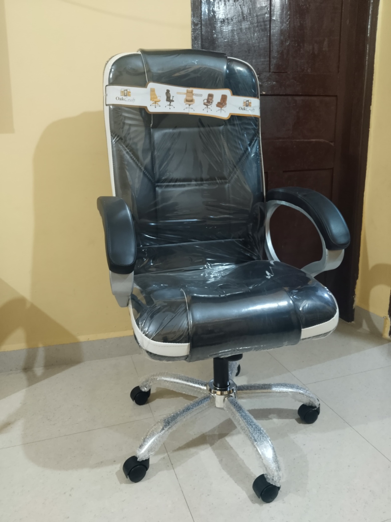 New Boss Chair  - Image 2