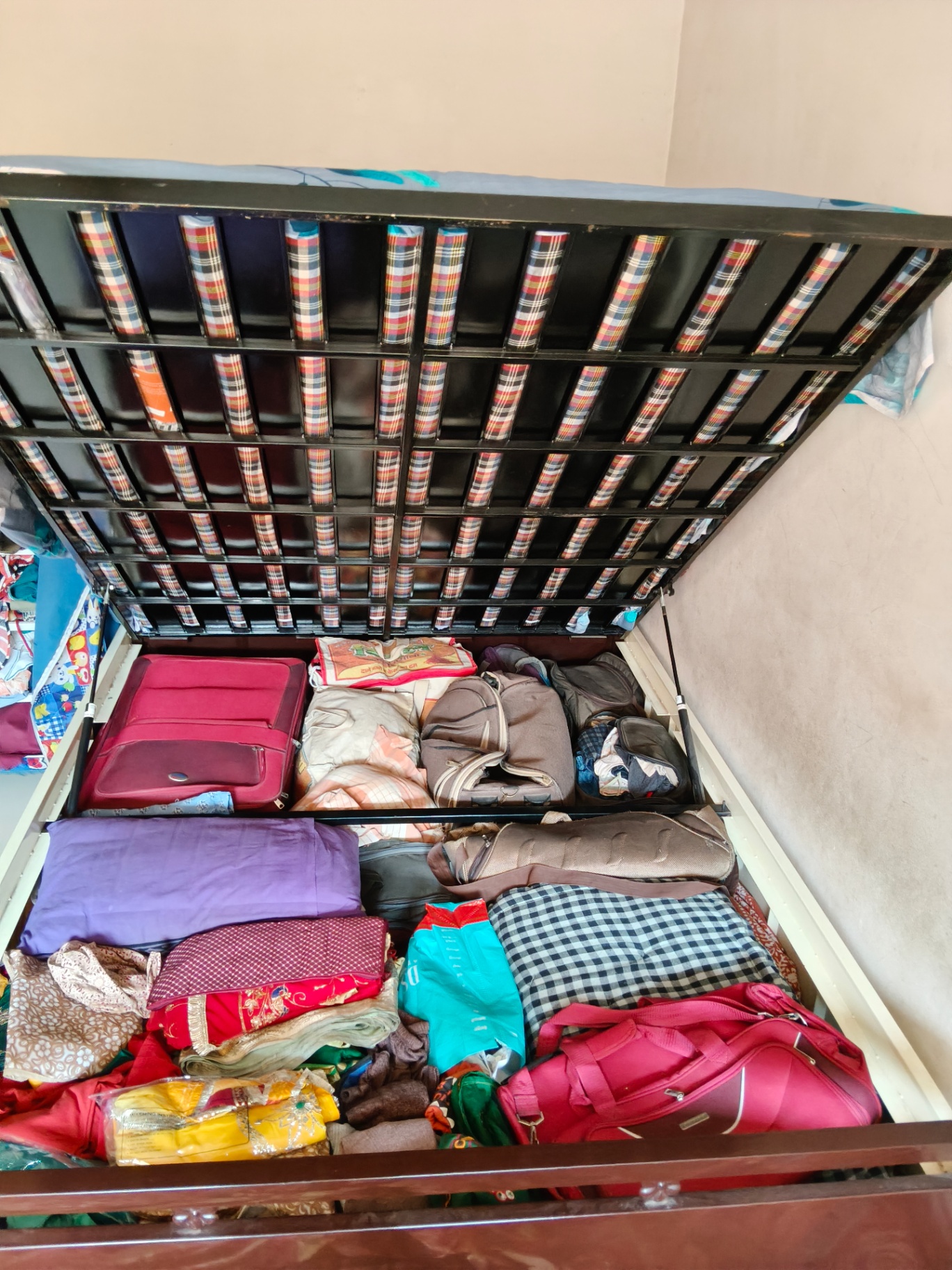 King size bed for sell - Image 6