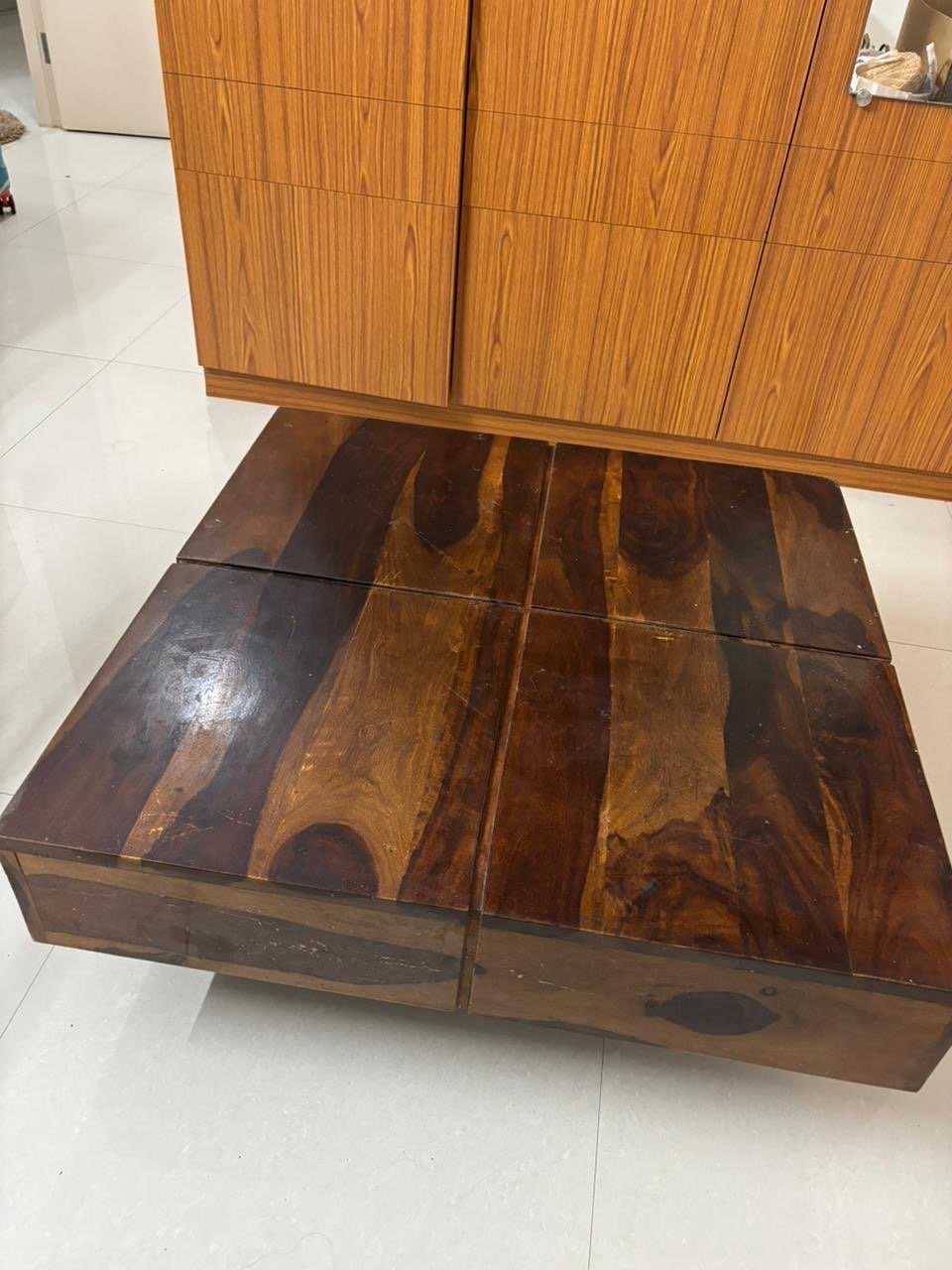 Coffee table  - Image 1