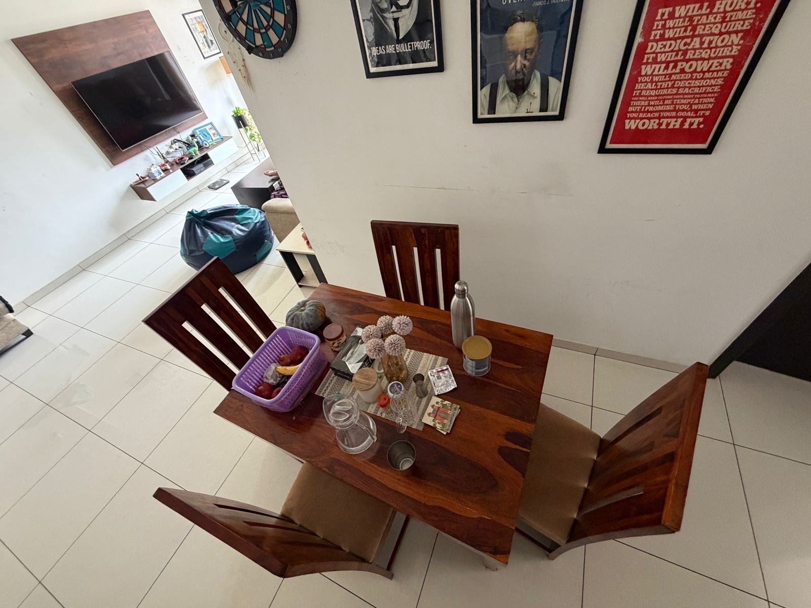 Dining table - Image 2