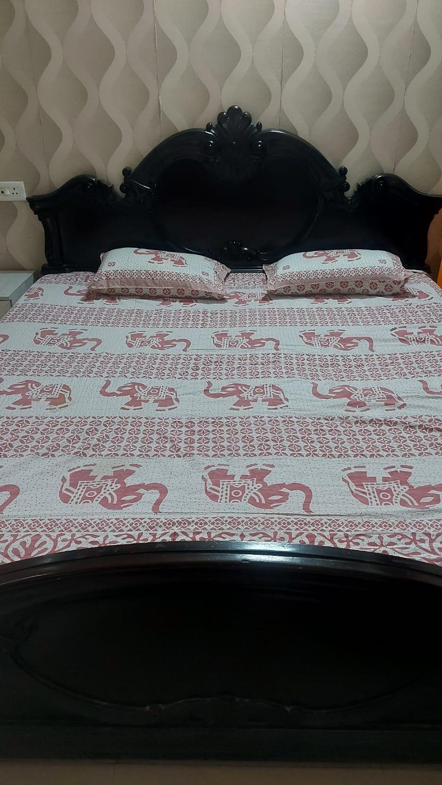 King size bed with storages for sale - Image 2