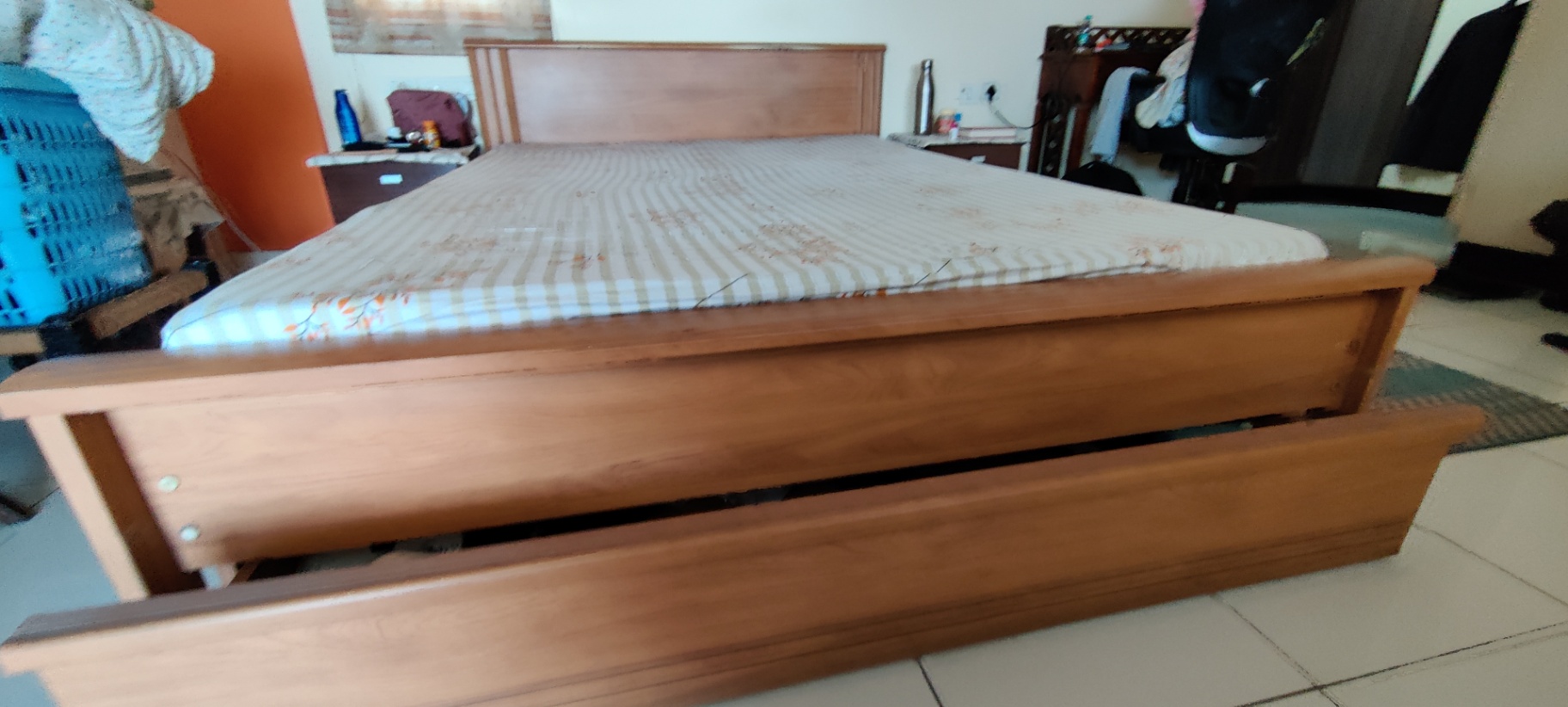 King Size Bed - Image 4