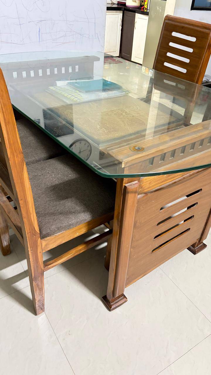 Dining Table for Sale - Image 3
