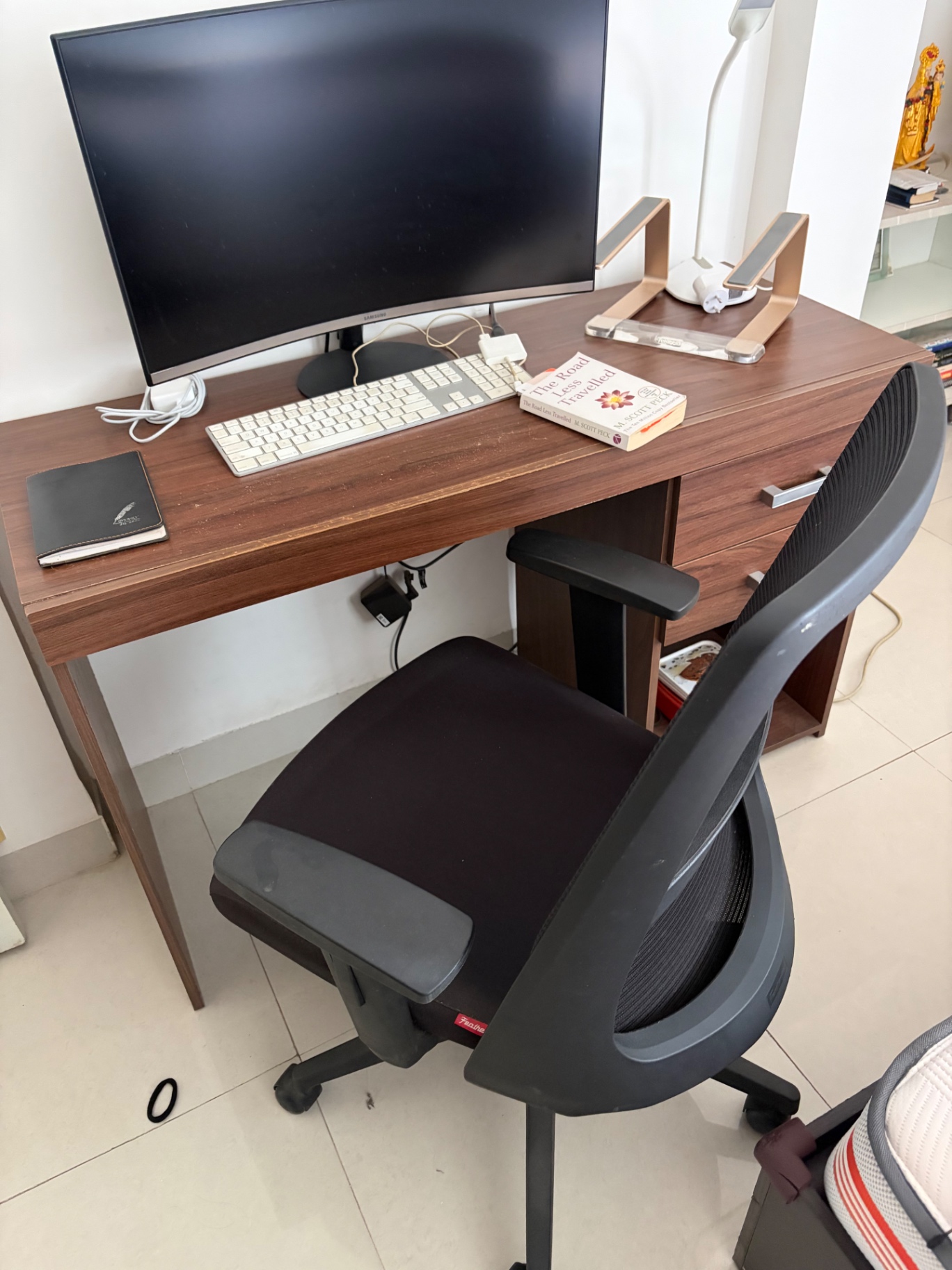 Working Desk and Featherlite Chair - Image 1