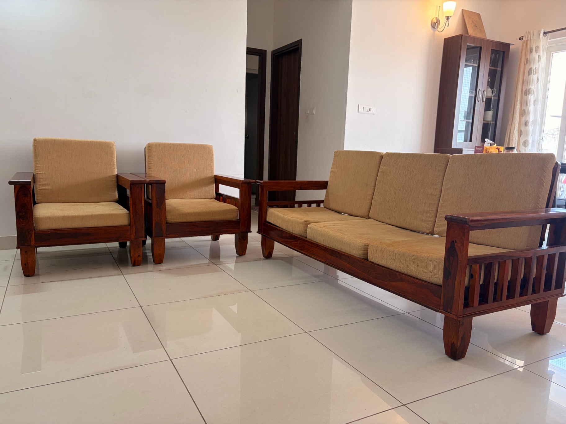 Solid Sheesham Wood 5 Seater Sofa Set - Image 1