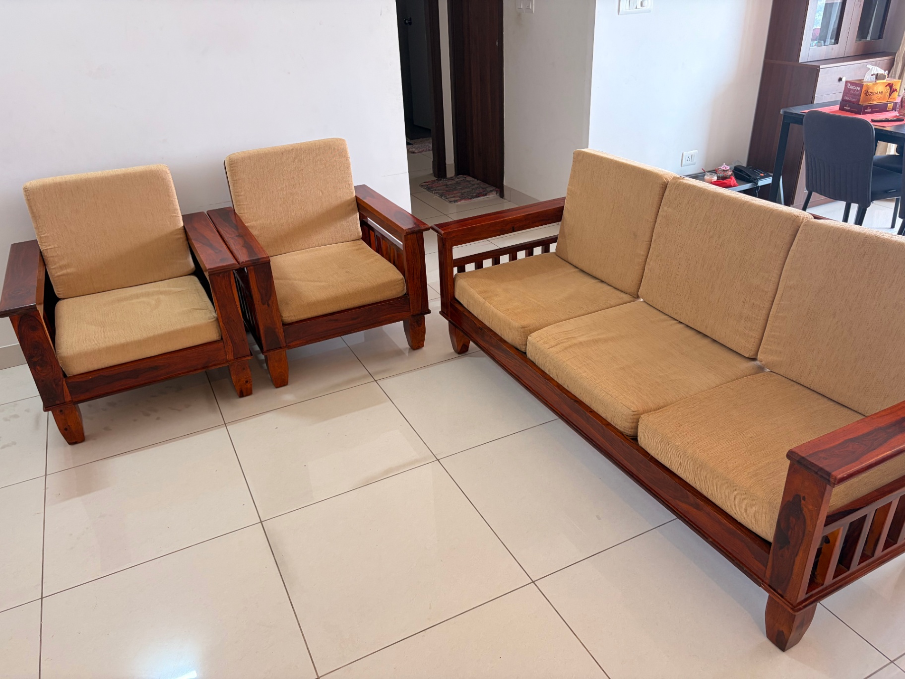 Solid Sheesham Wood 5 Seater Sofa Set - Image 2