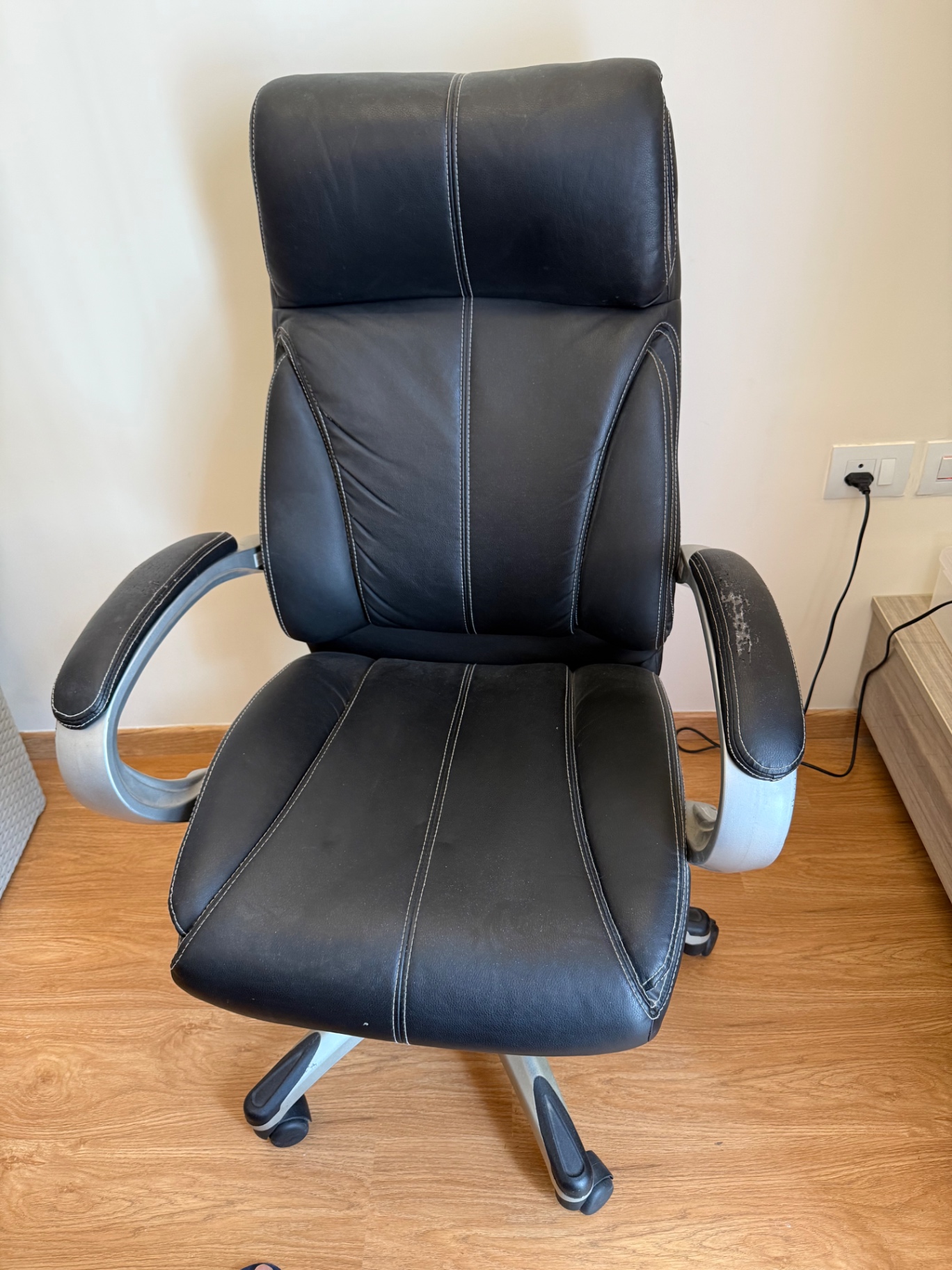Office chair for sale - Image 1
