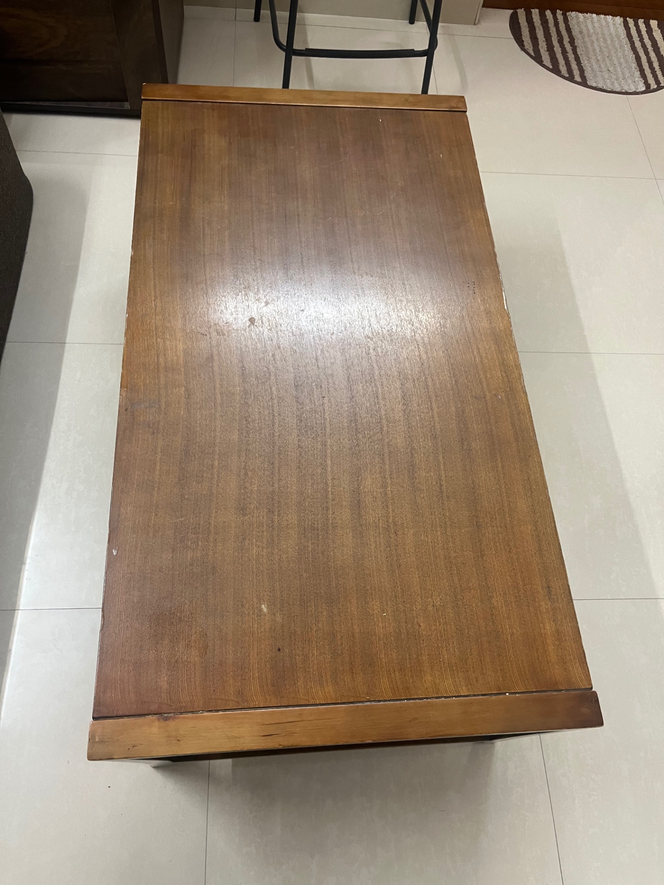 Long steady coffee table for sale - Image 3