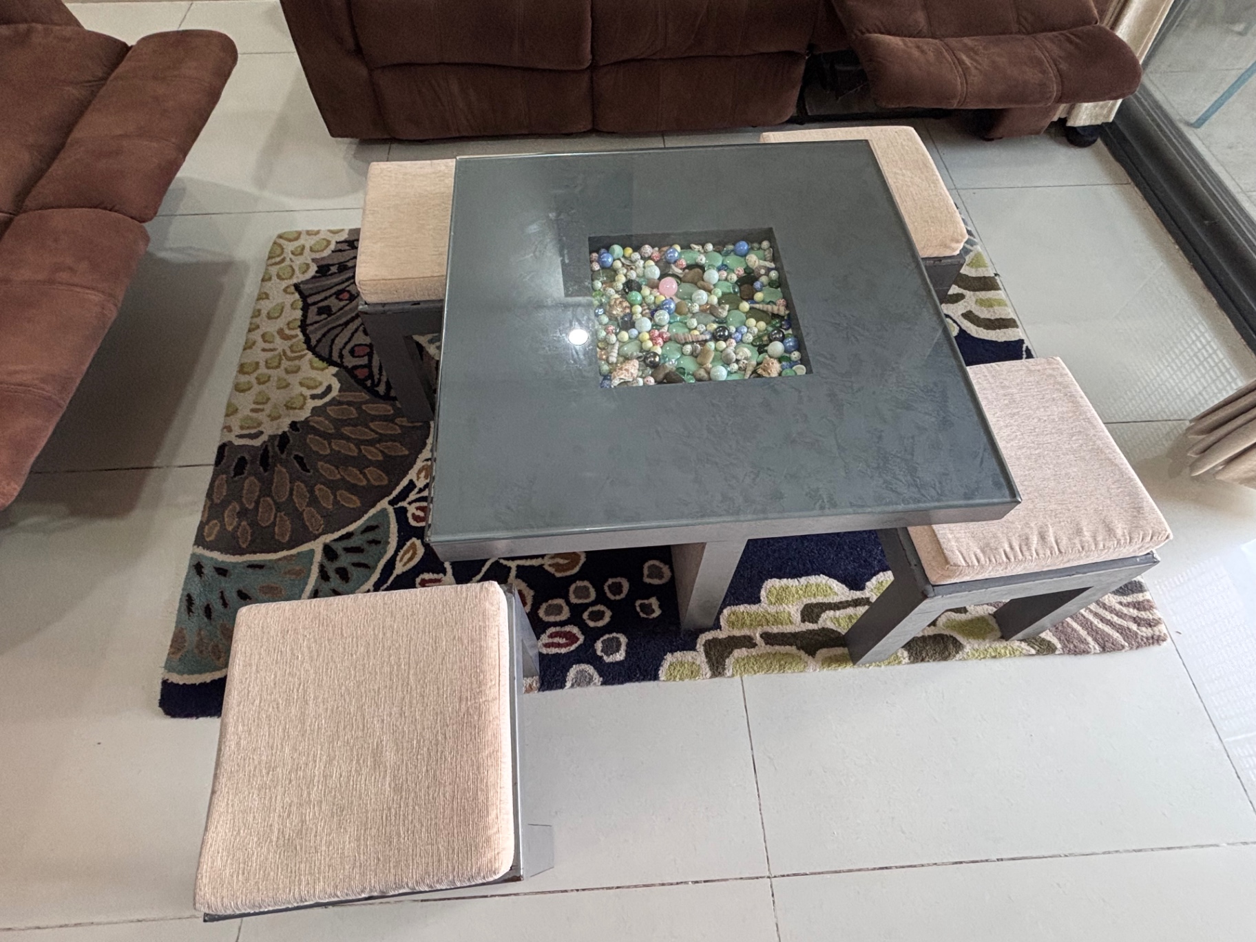 Recliner 3+2 seater sofa and coffee table  - Image 4