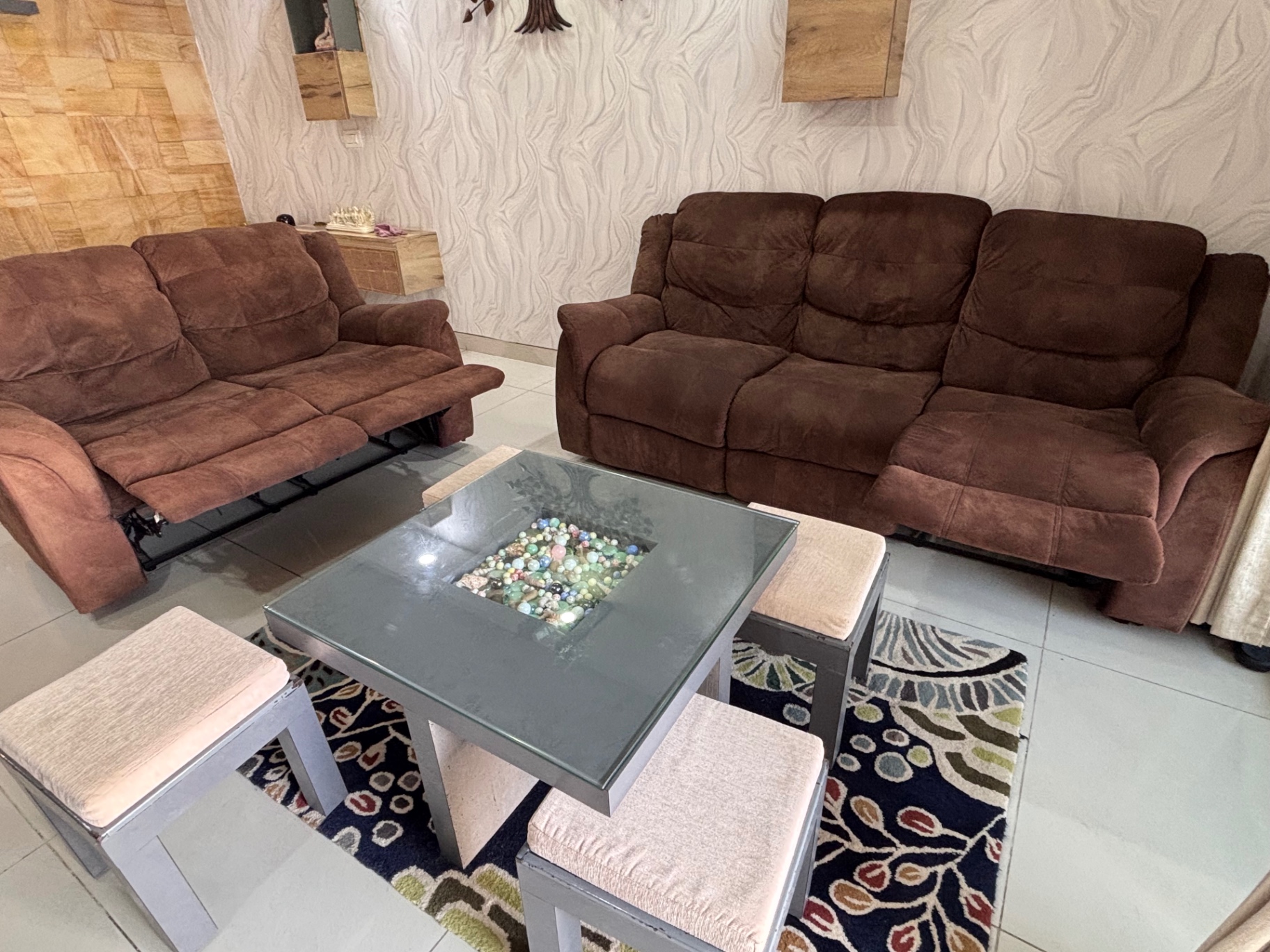 Recliner 3+2 seater sofa and coffee table  - Image 2