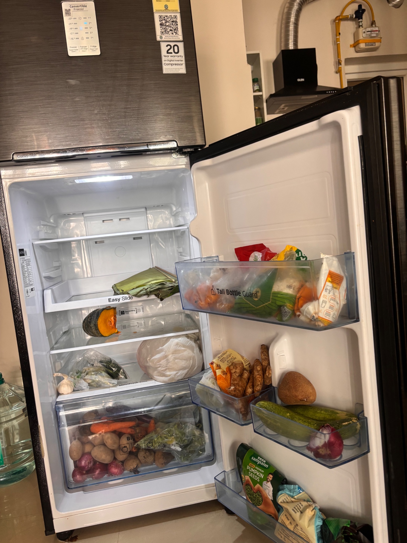 Samsung 236 L Frost Free Refrigerator – 12 Months Old - Image 1