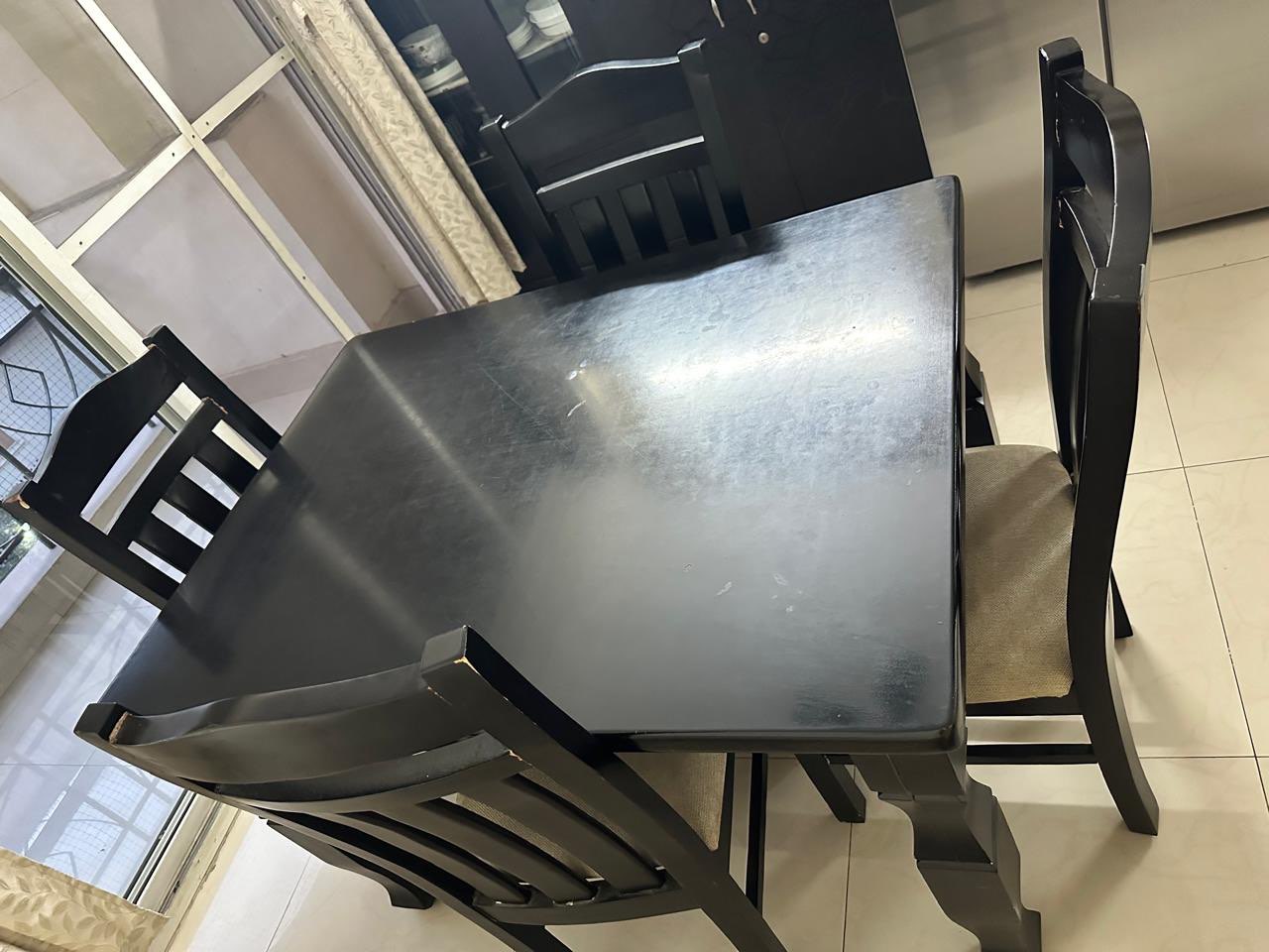 Dining table with six chairs - Image 2