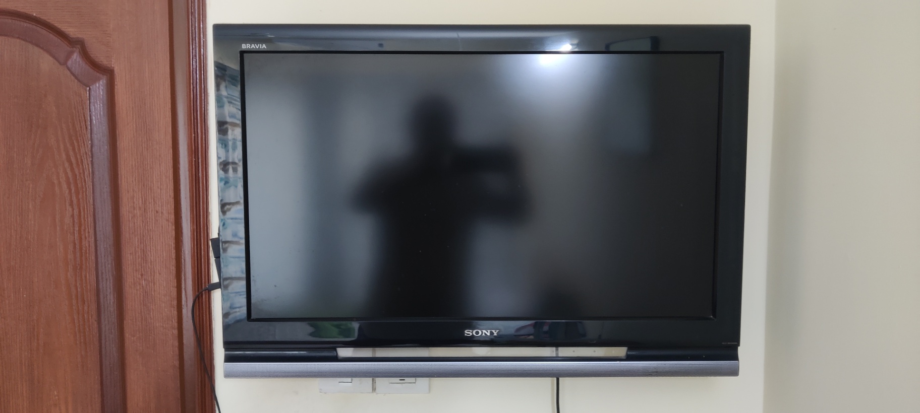 TV - Image 2