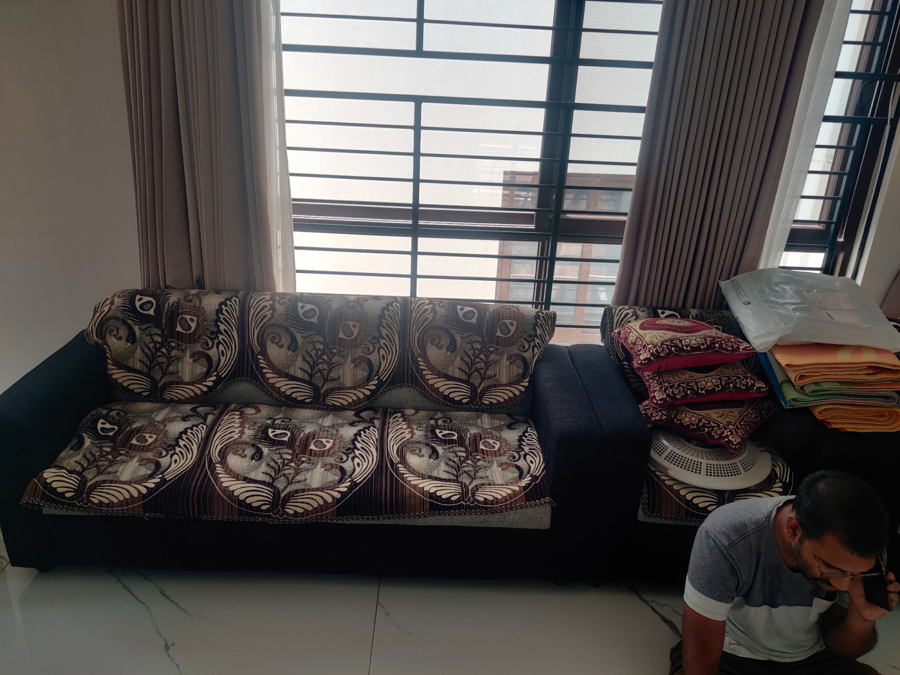 5 seater sofa set - Image 1