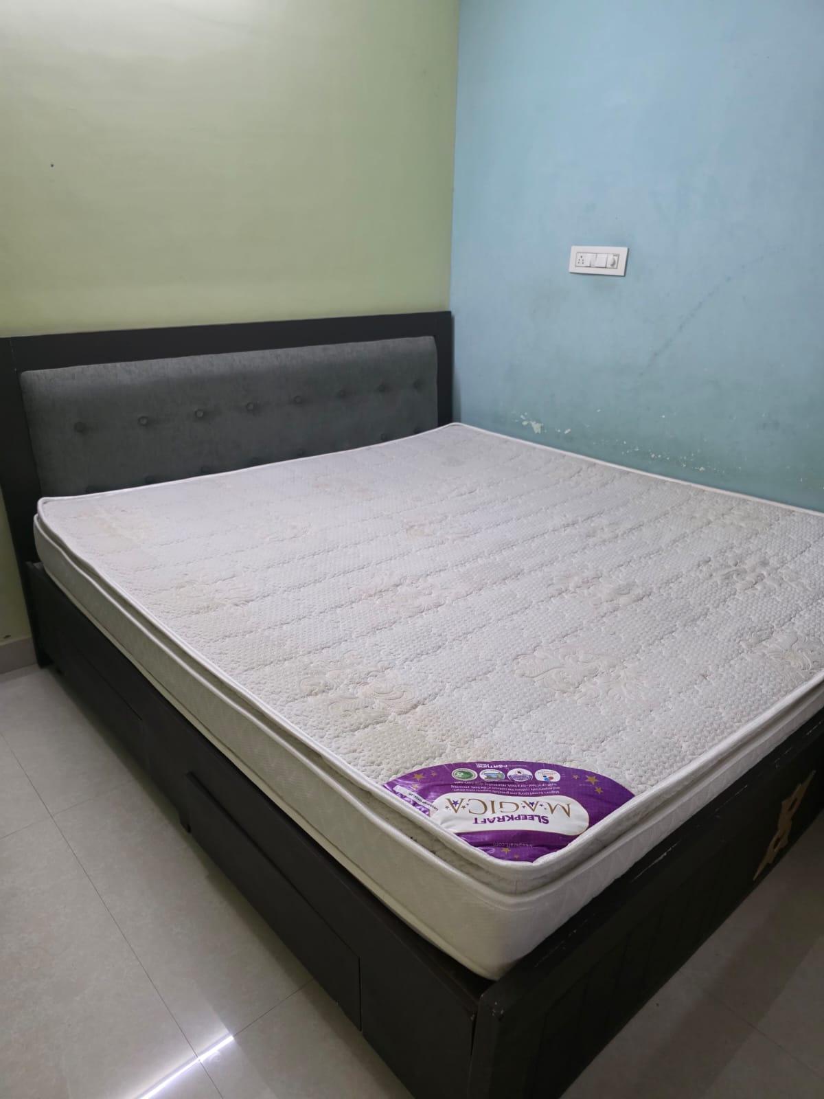 King size bed with mattress  - Image 3