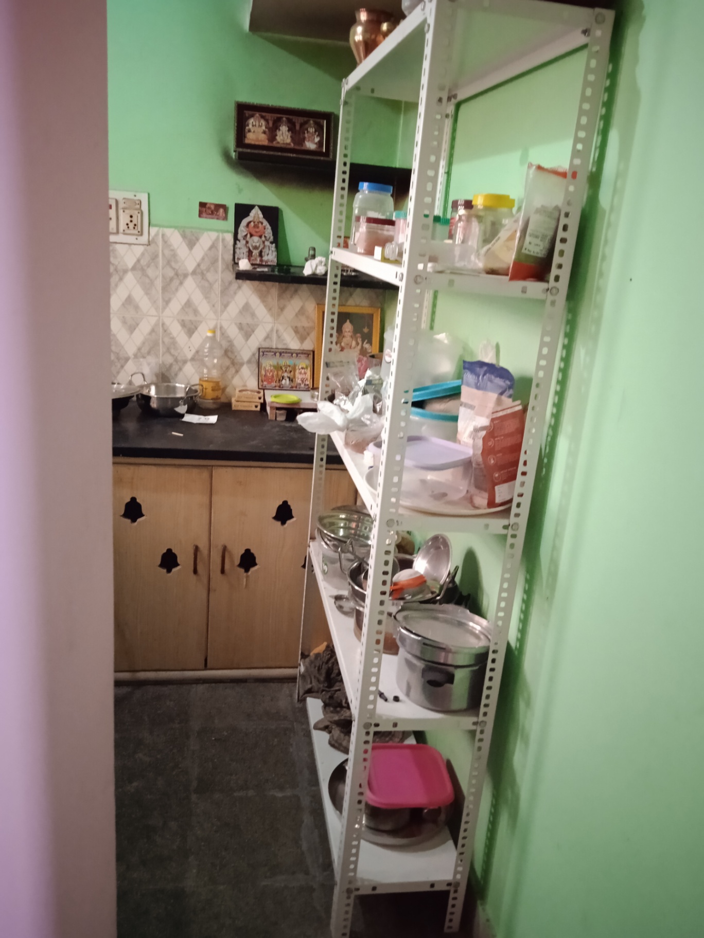 Small house full set up  - Image 2