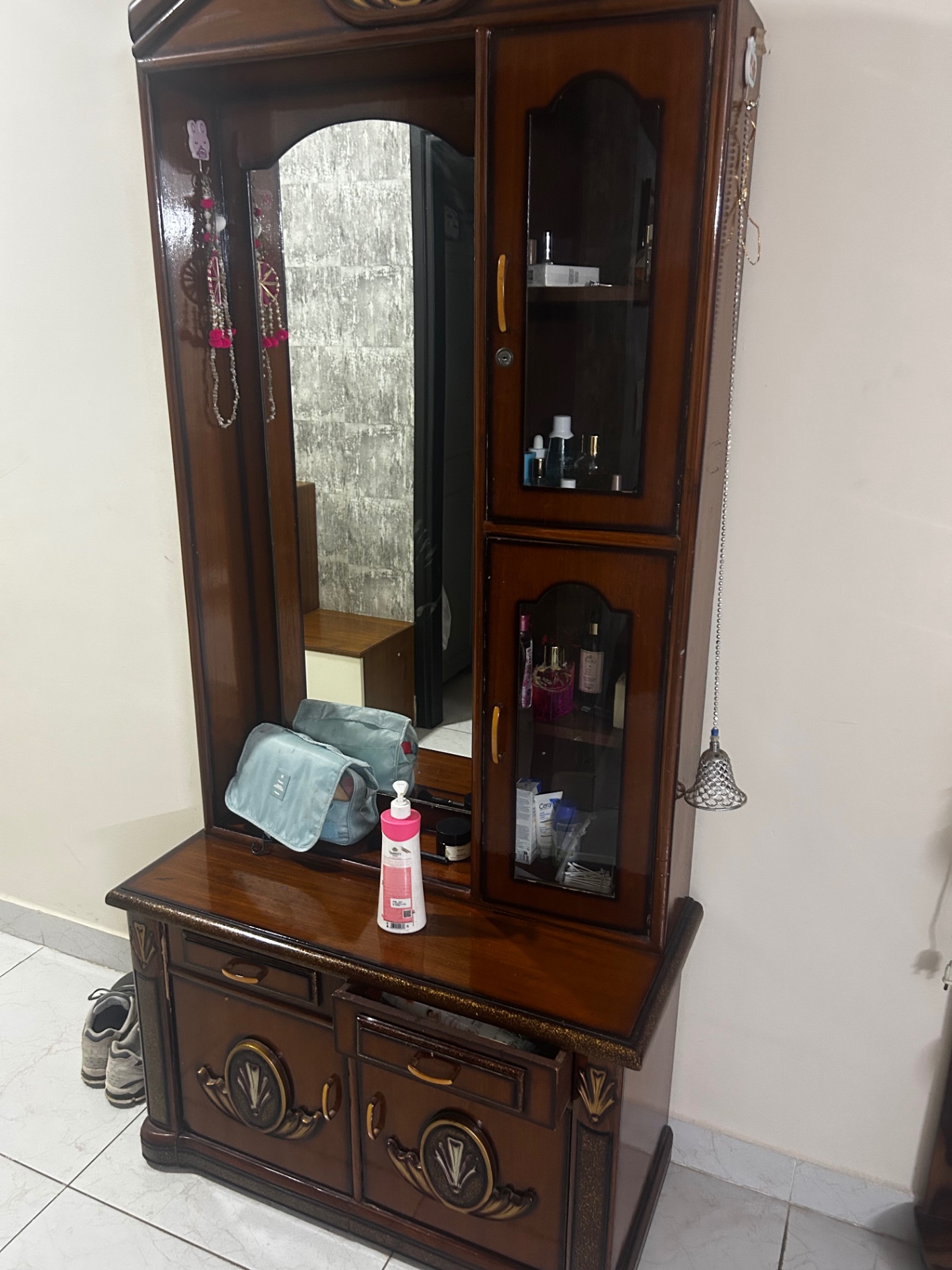 Dressing Table - Image 4