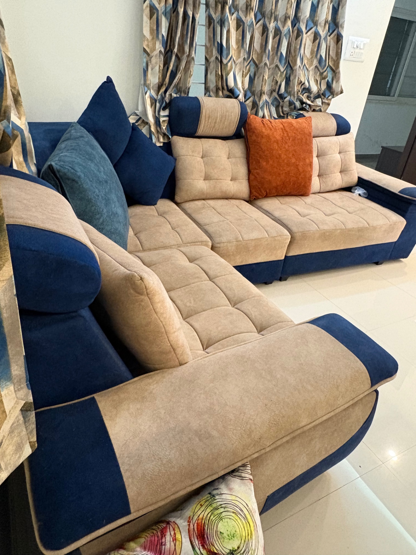 L-Shape Fabric Sectional Sofa - Image 1
