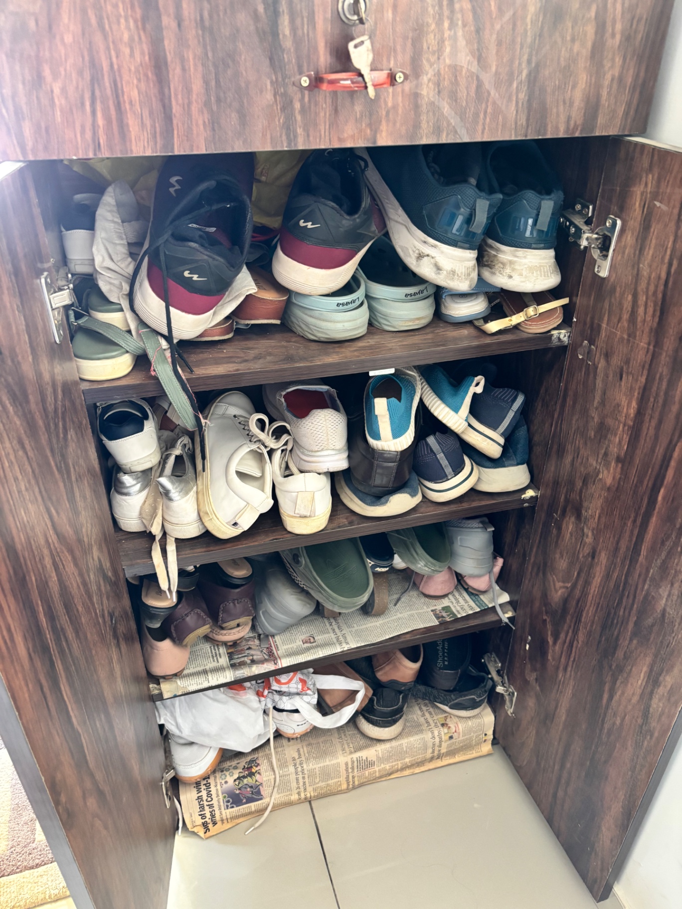 shoe rack 24x46x13 inches In good condition no wear and tear - Image 4