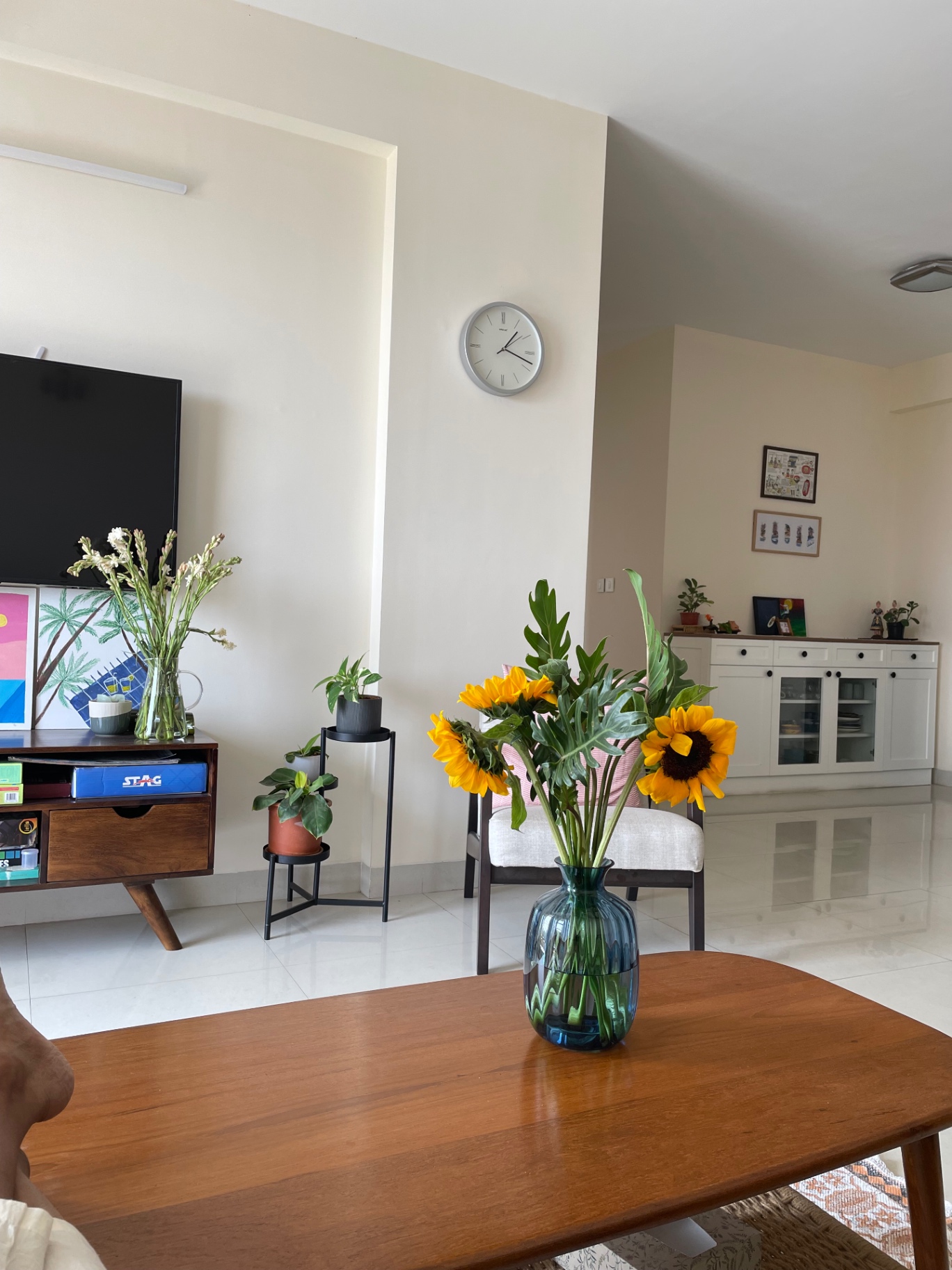 Crockery Unit - Image 3