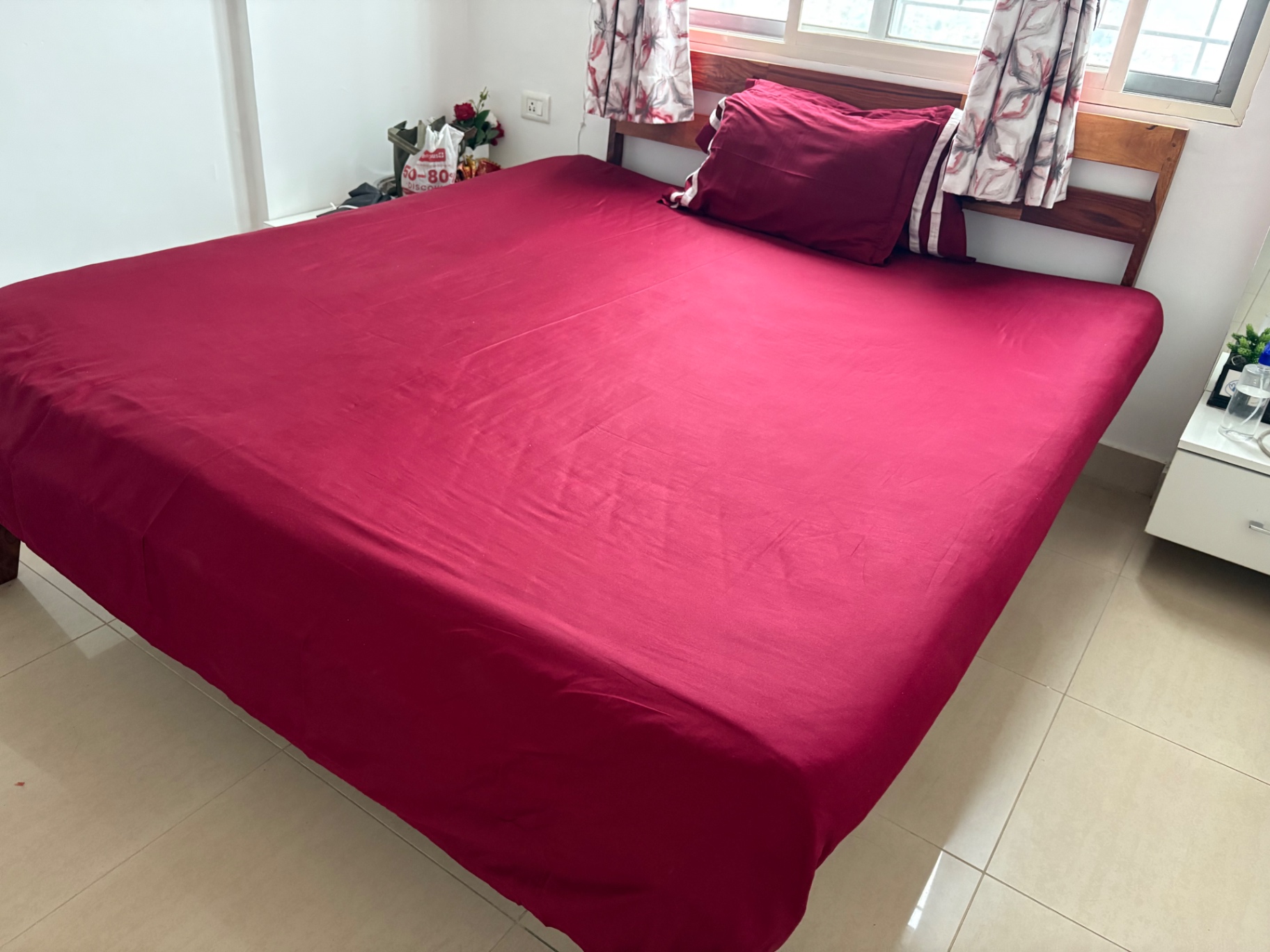 Sheesham make Queen Bed Without Storage - Image 2