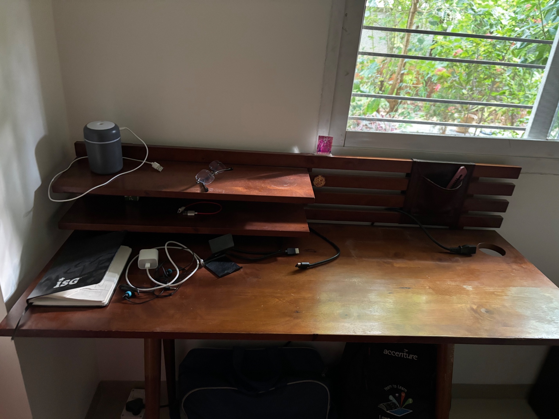 Computer / Study Table - Image 1