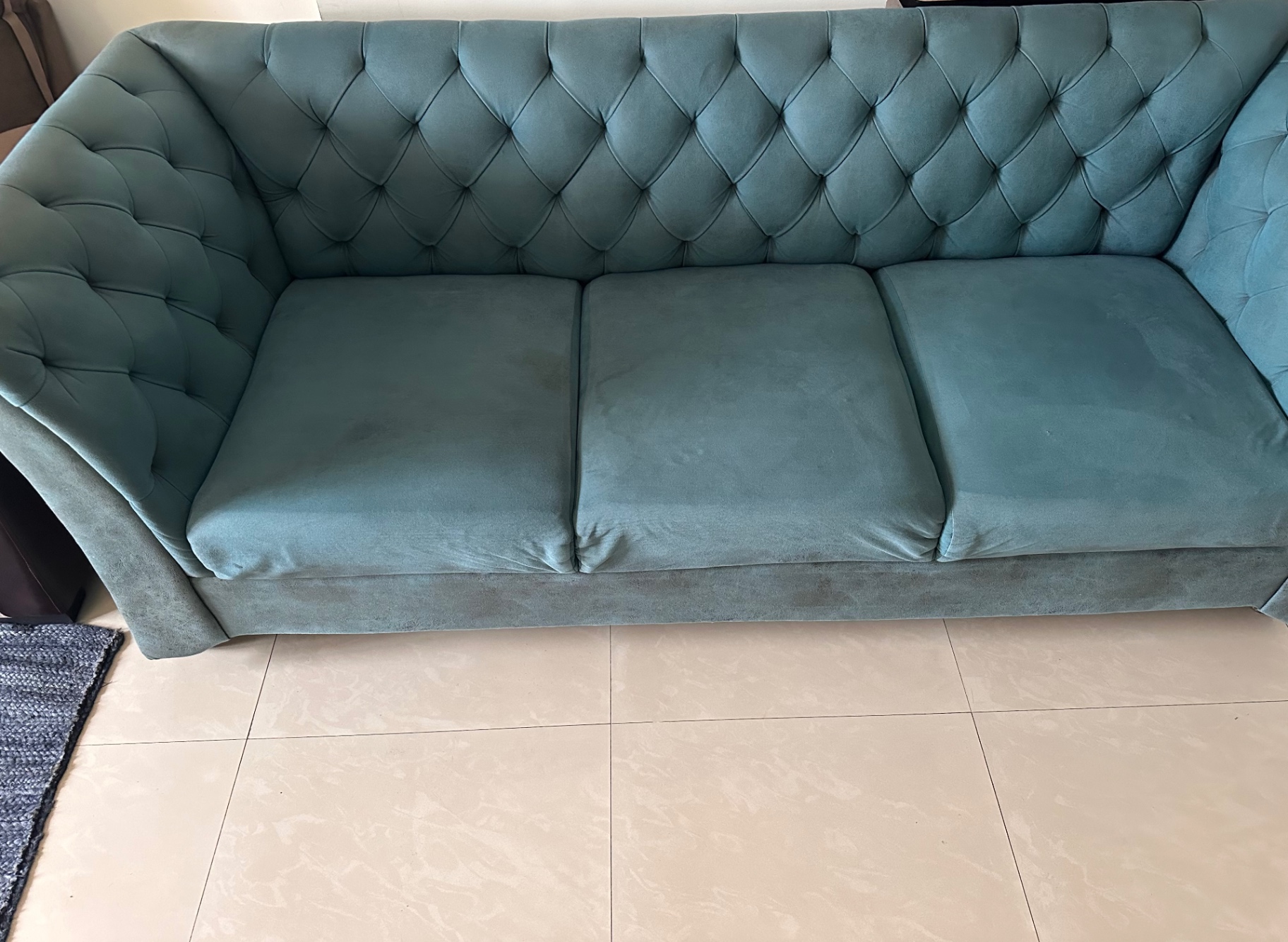 3 seater Chester model sofa - Image 1