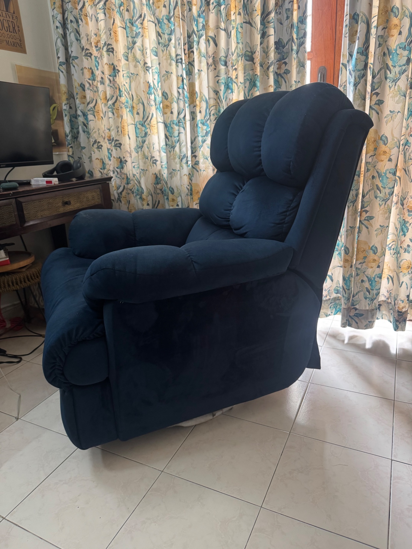 The Sleep Company Luxe Revolving Recliner  - Image 2