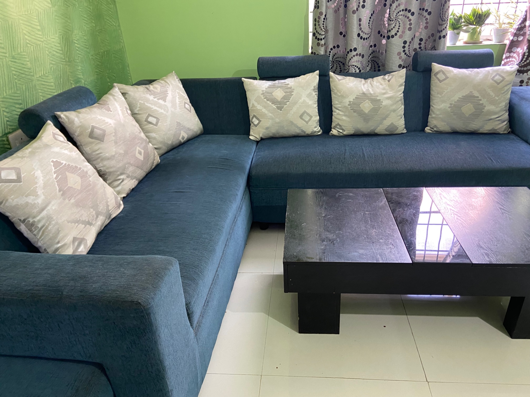 L shape Fabric sofa set and centre table for sale - Image 4