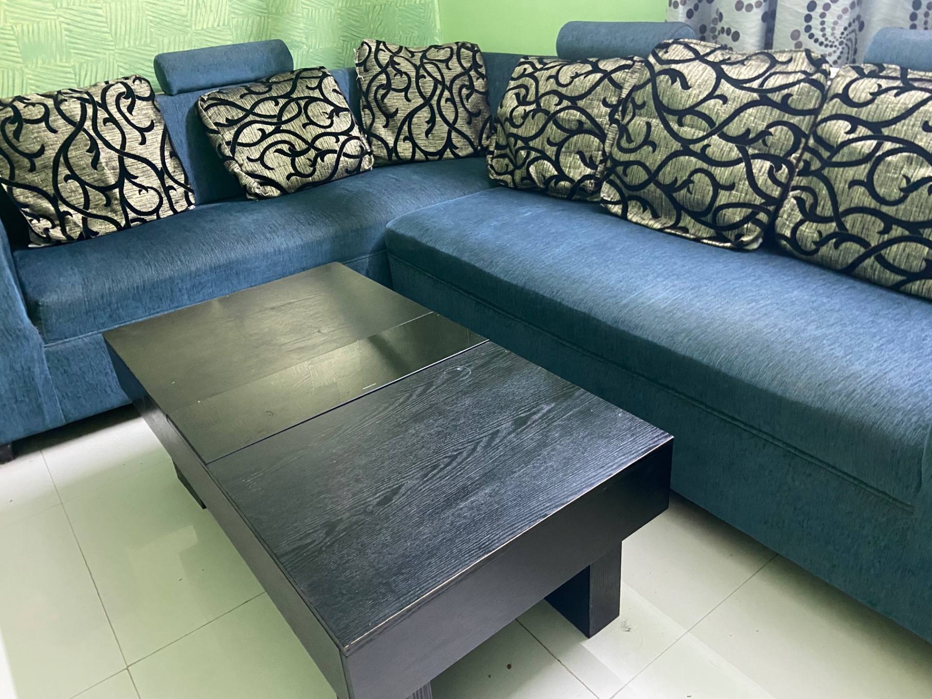L shape Fabric sofa set and centre table for sale - Image 3