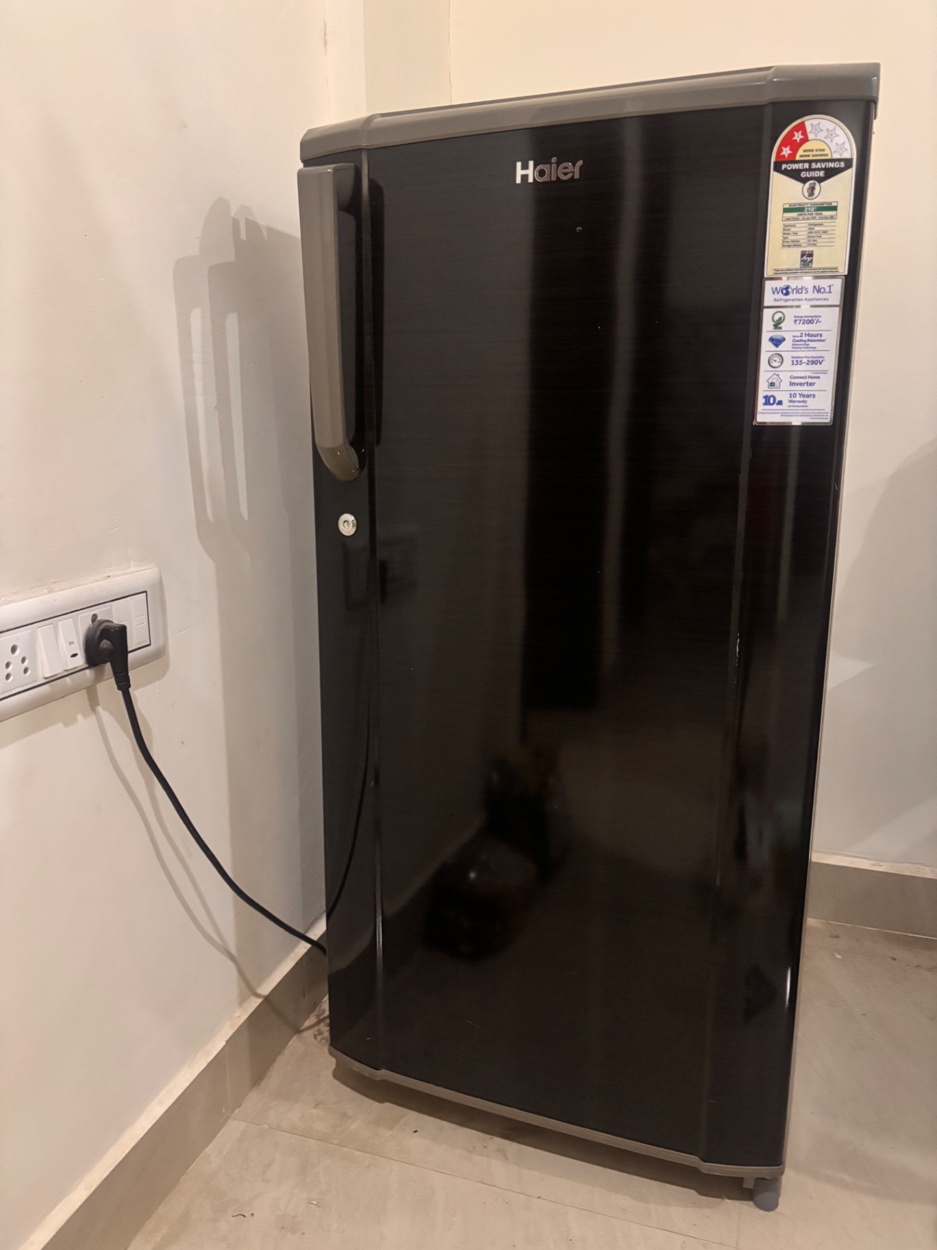 Haier Fridge - Image 1