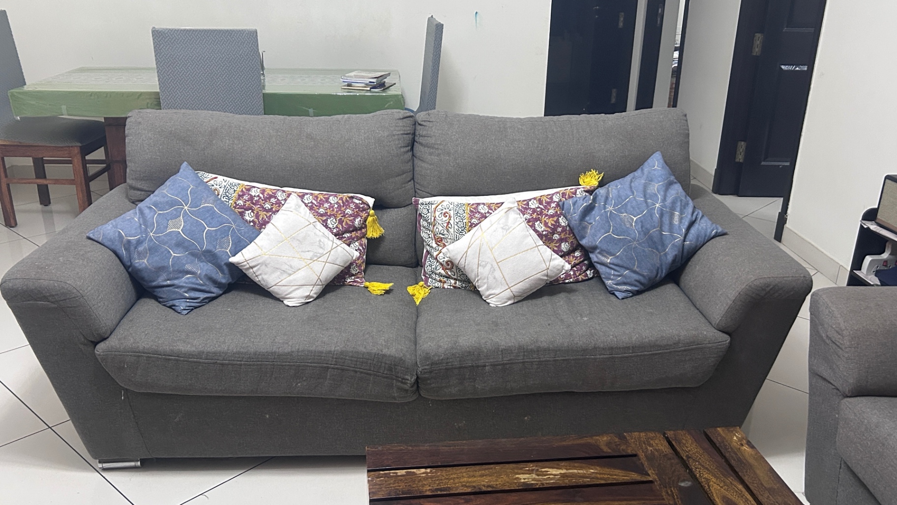 Customized Sofa with high density foam - Image 2
