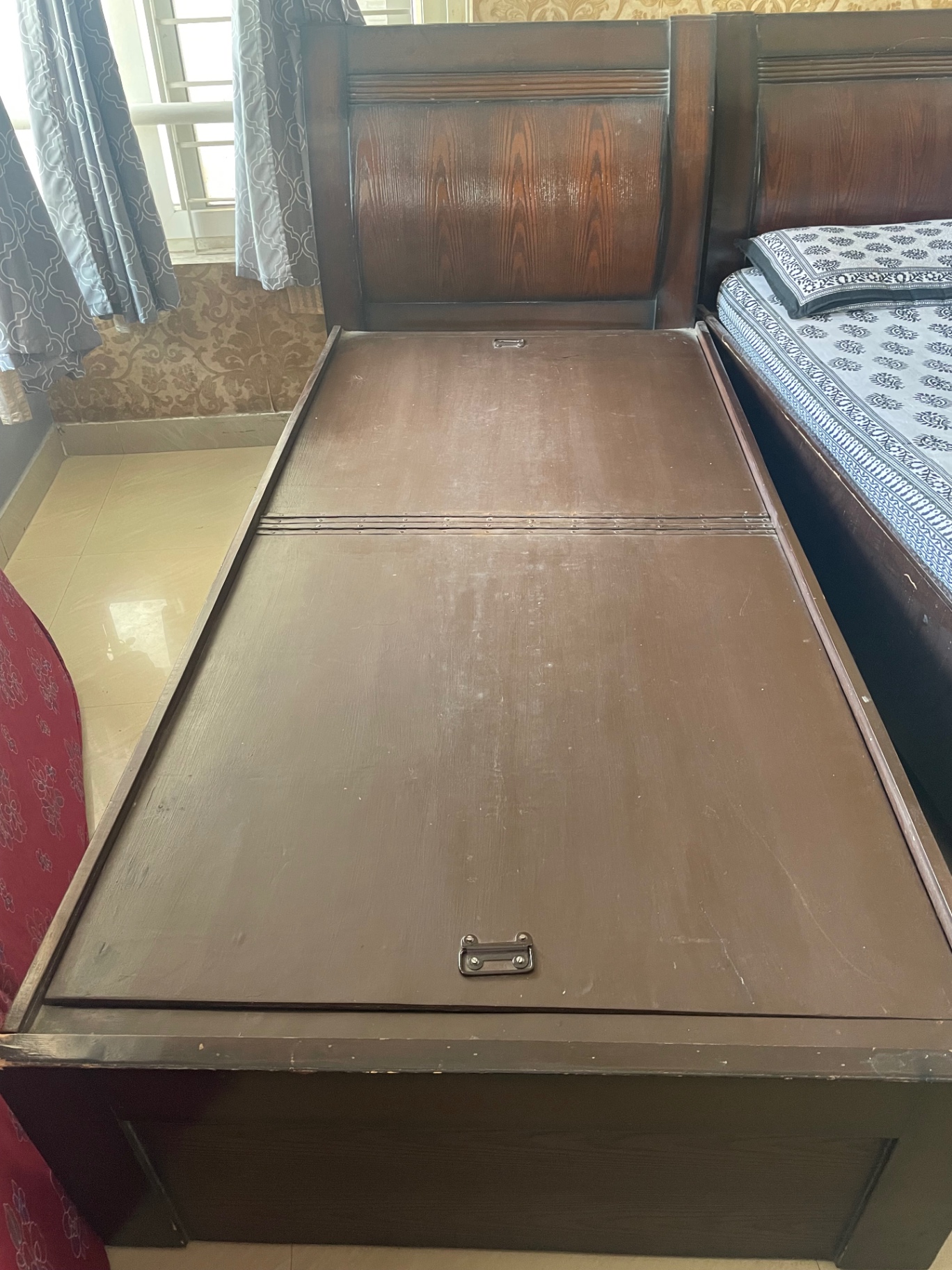 Single storage bed with mattress  - Image 1