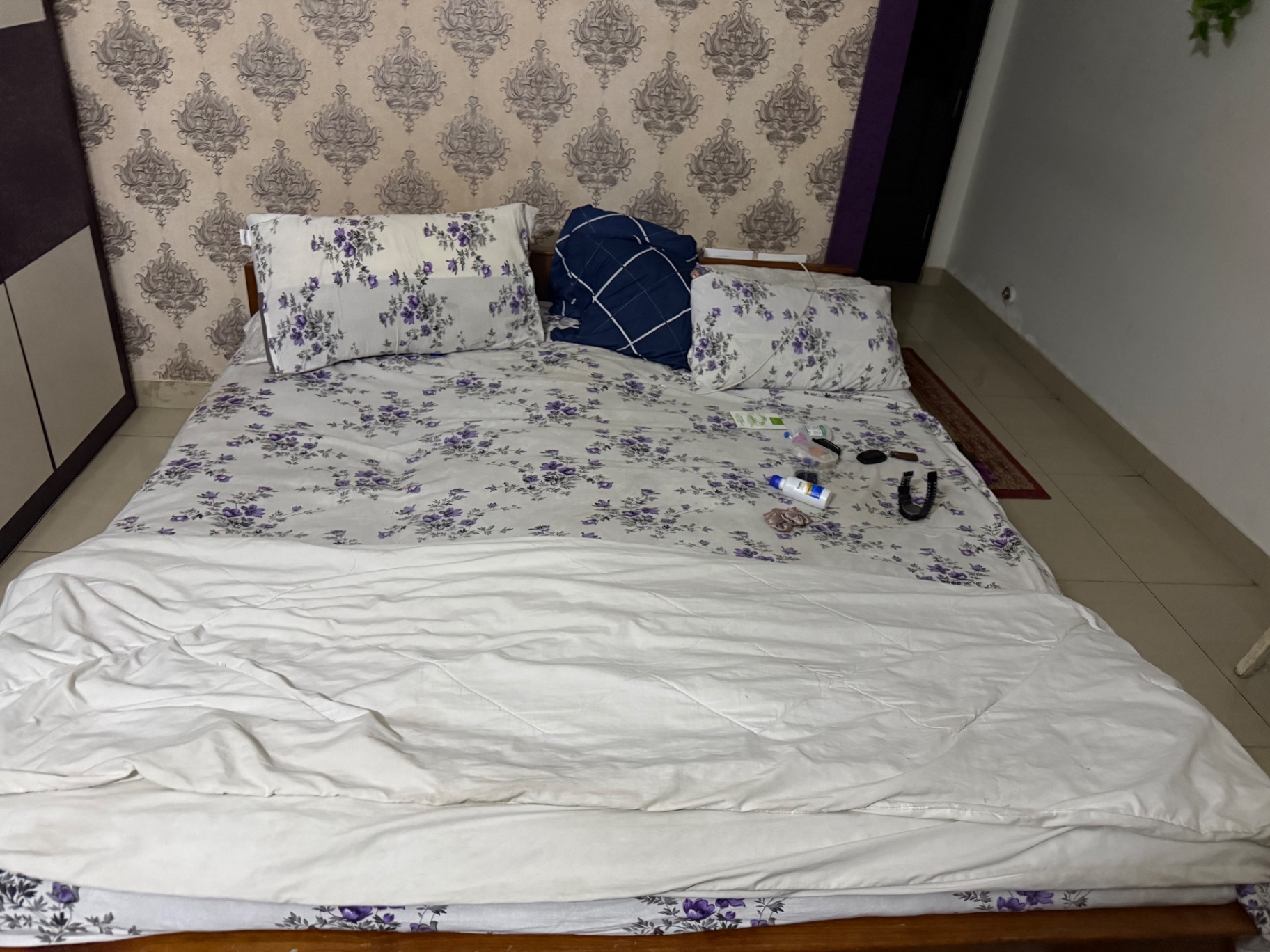 Queen size solid, teak wood finish cot with storage and bed - Image 4