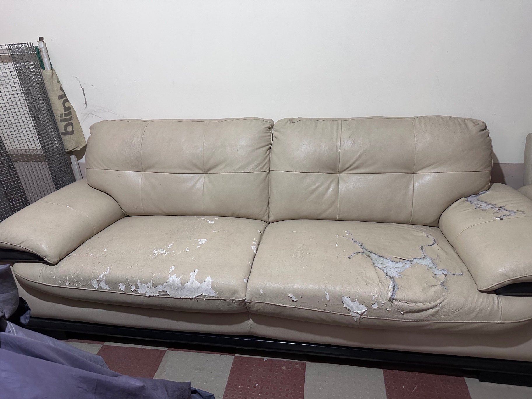 3+2 seat sofa set - Image 4