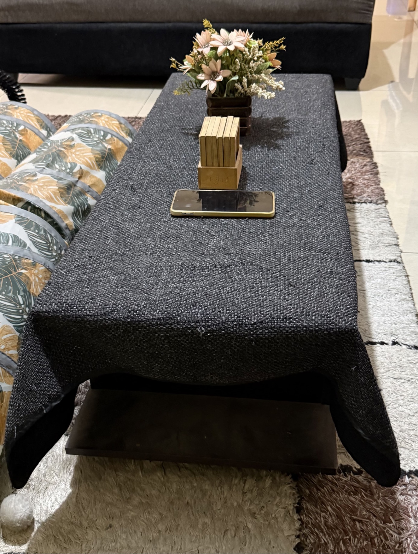 99 cm by 40 cm coffee table  - Image 3