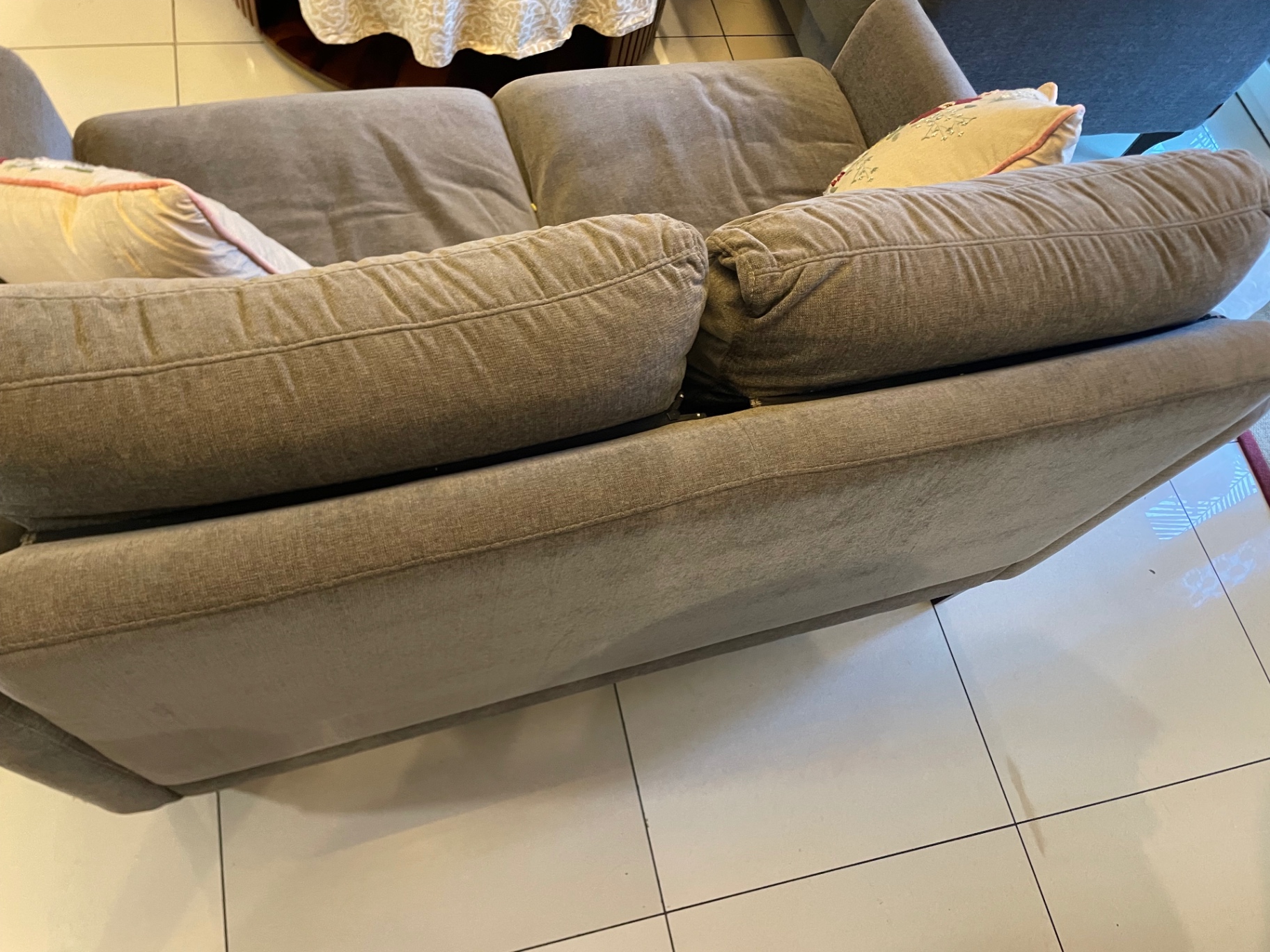 Urban Ladder Sofa Set( 3+ 2) , with original receipt is up for sale - Image 4