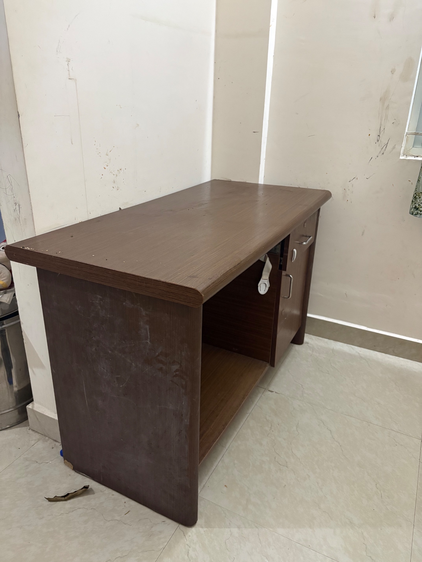Sturdy Office/Study Table - Image 3