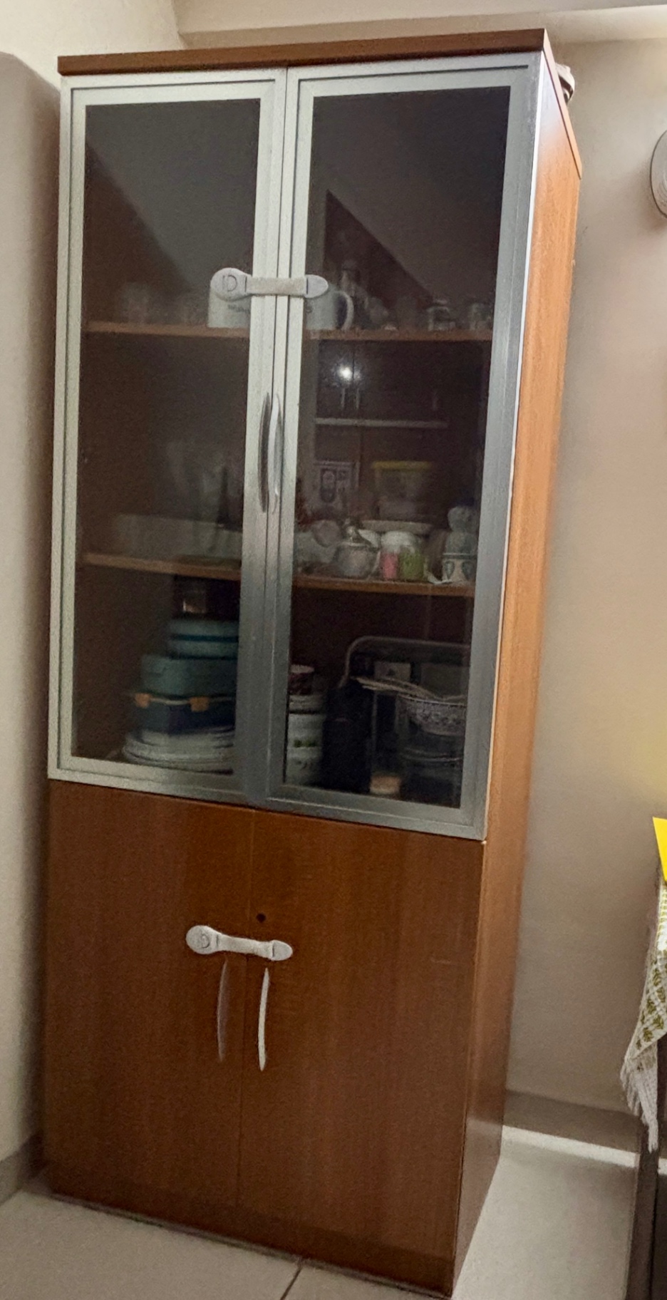 Royal Oak Crockery / Book Shelf - Image 3