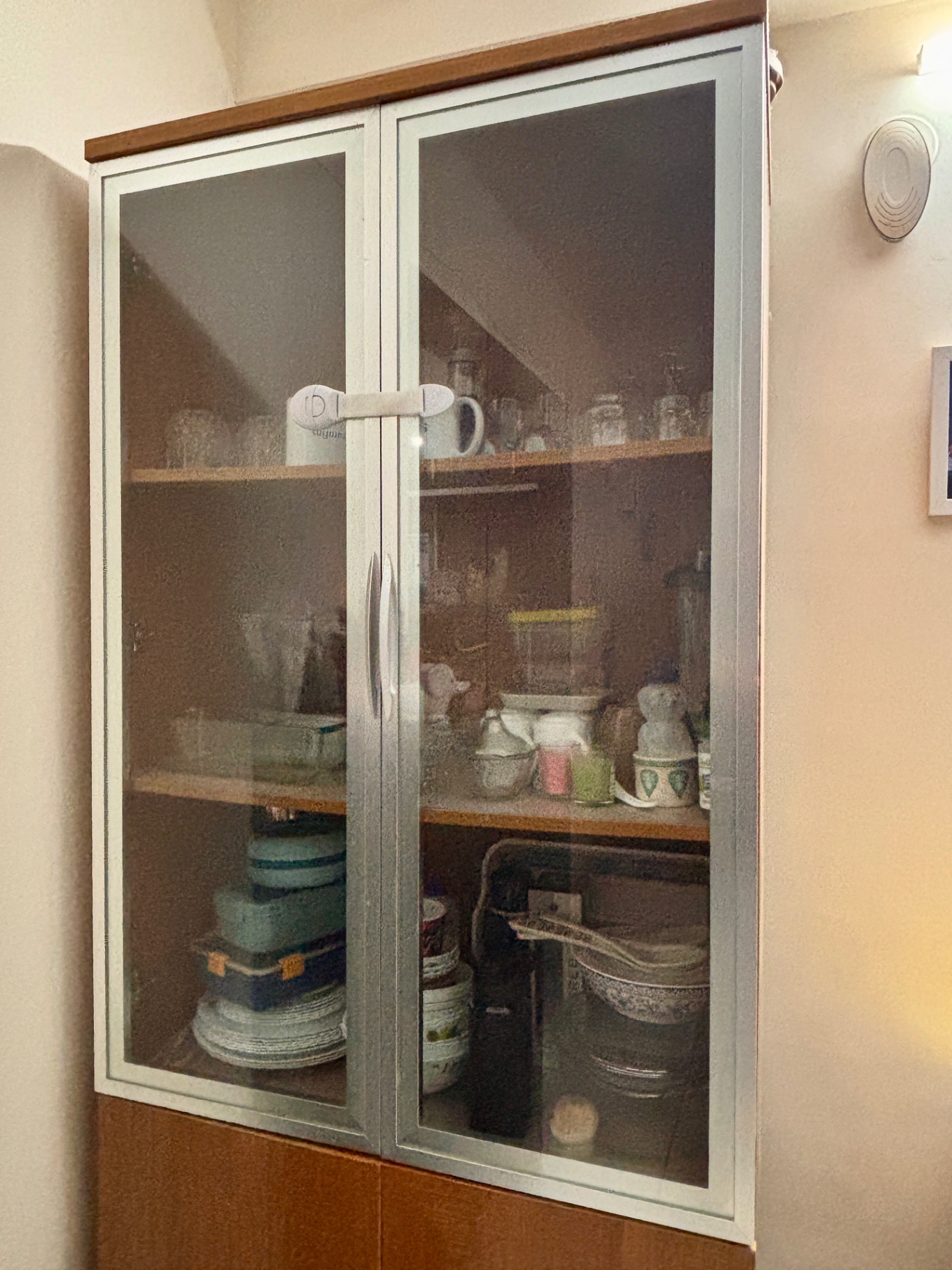 Royal Oak Crockery / Book Shelf - Image 2