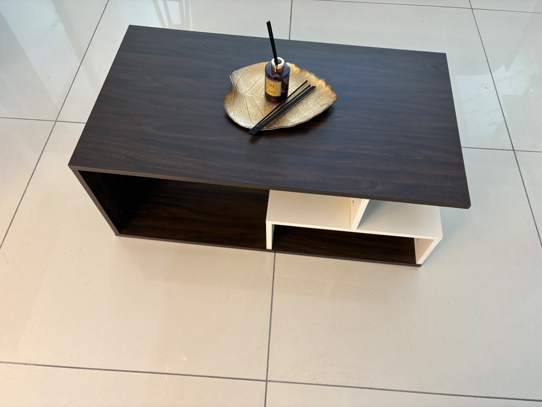 Coffee Table for sale  - Image 1